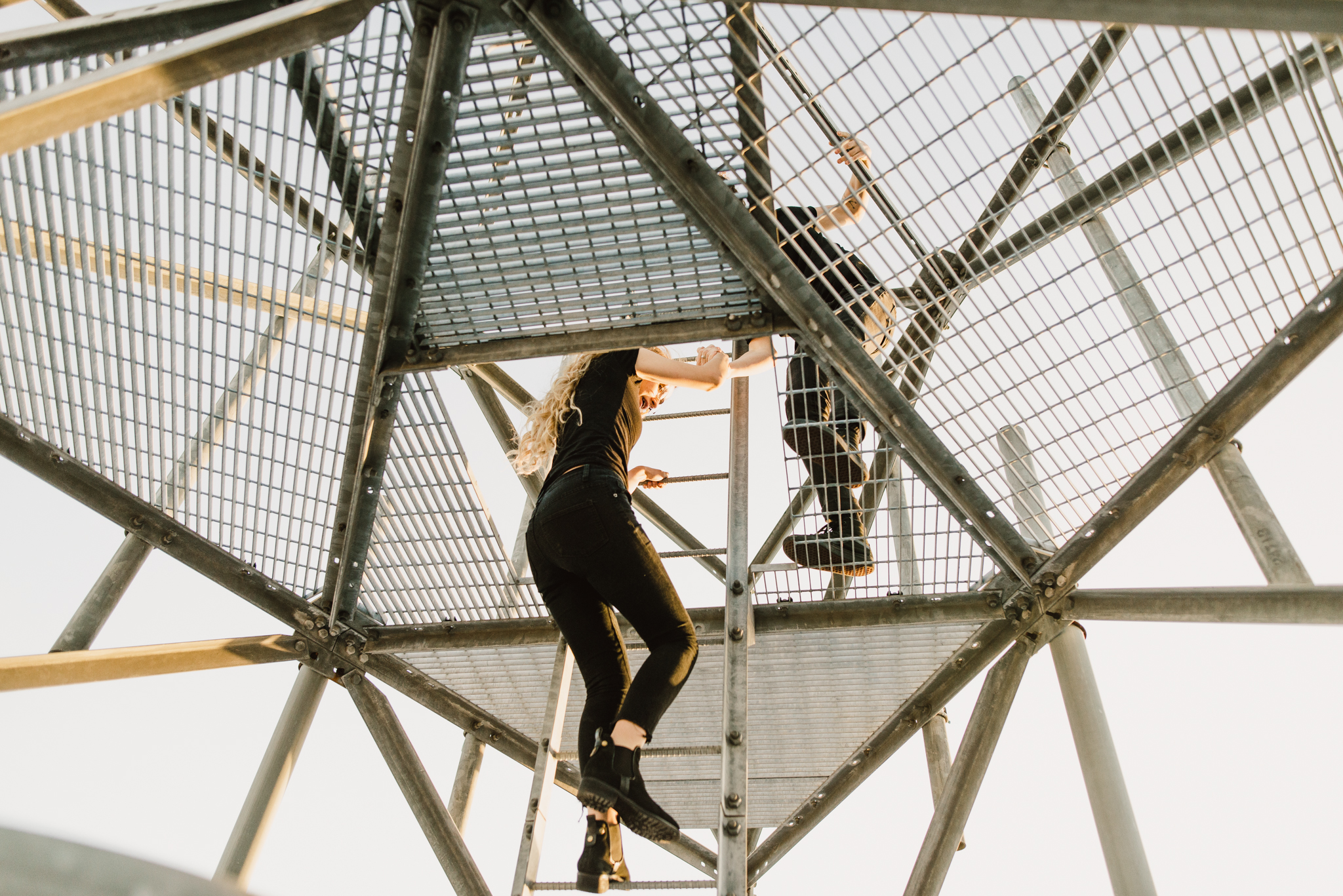 ©Isaiah-&-Taylor-Photography---Urban-Rooftop-Engagement,-Los-Angeles-Wedding-Photographer-009.jpg