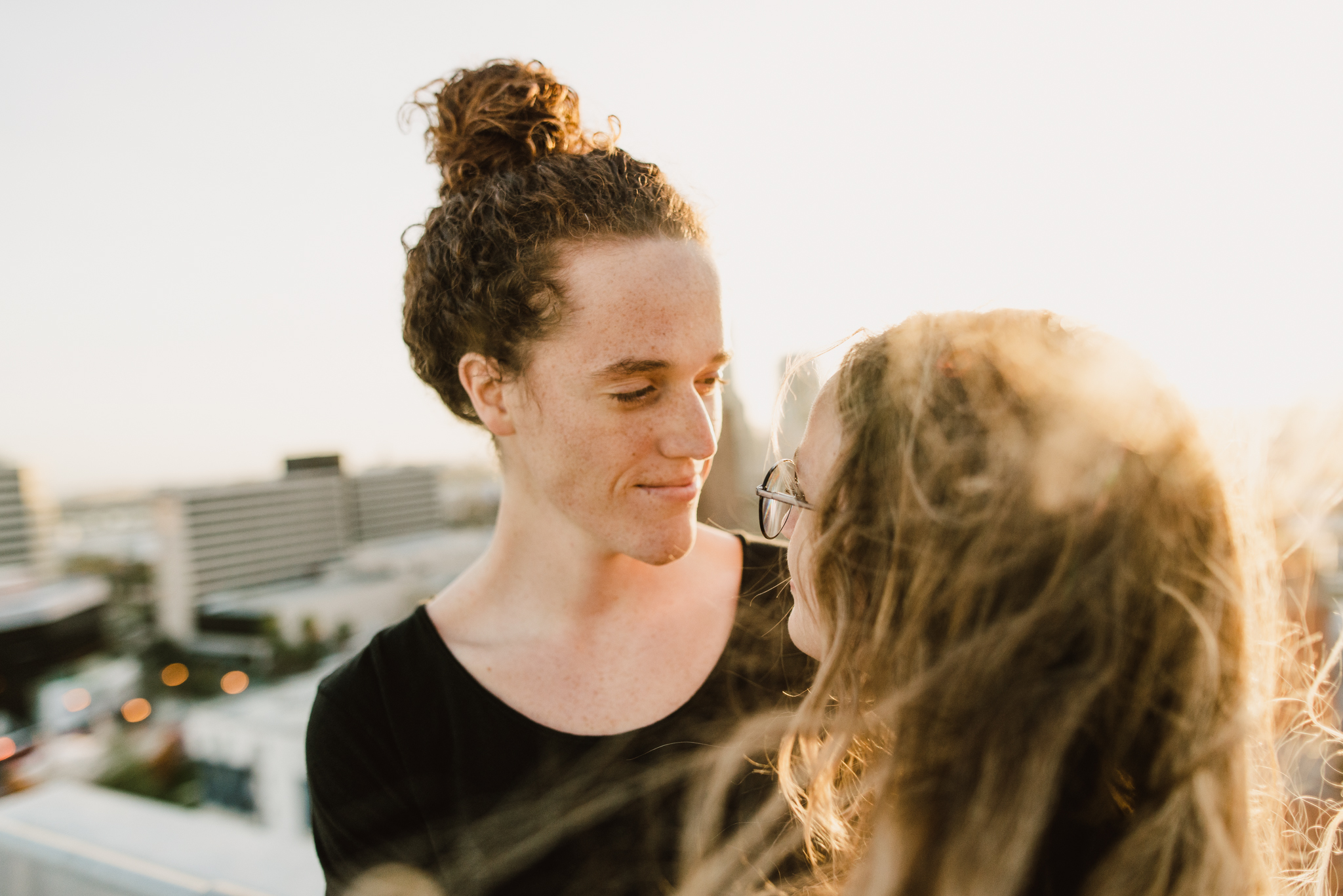 ©Isaiah-&-Taylor-Photography---Urban-Rooftop-Engagement,-Los-Angeles-Wedding-Photographer-024.jpg