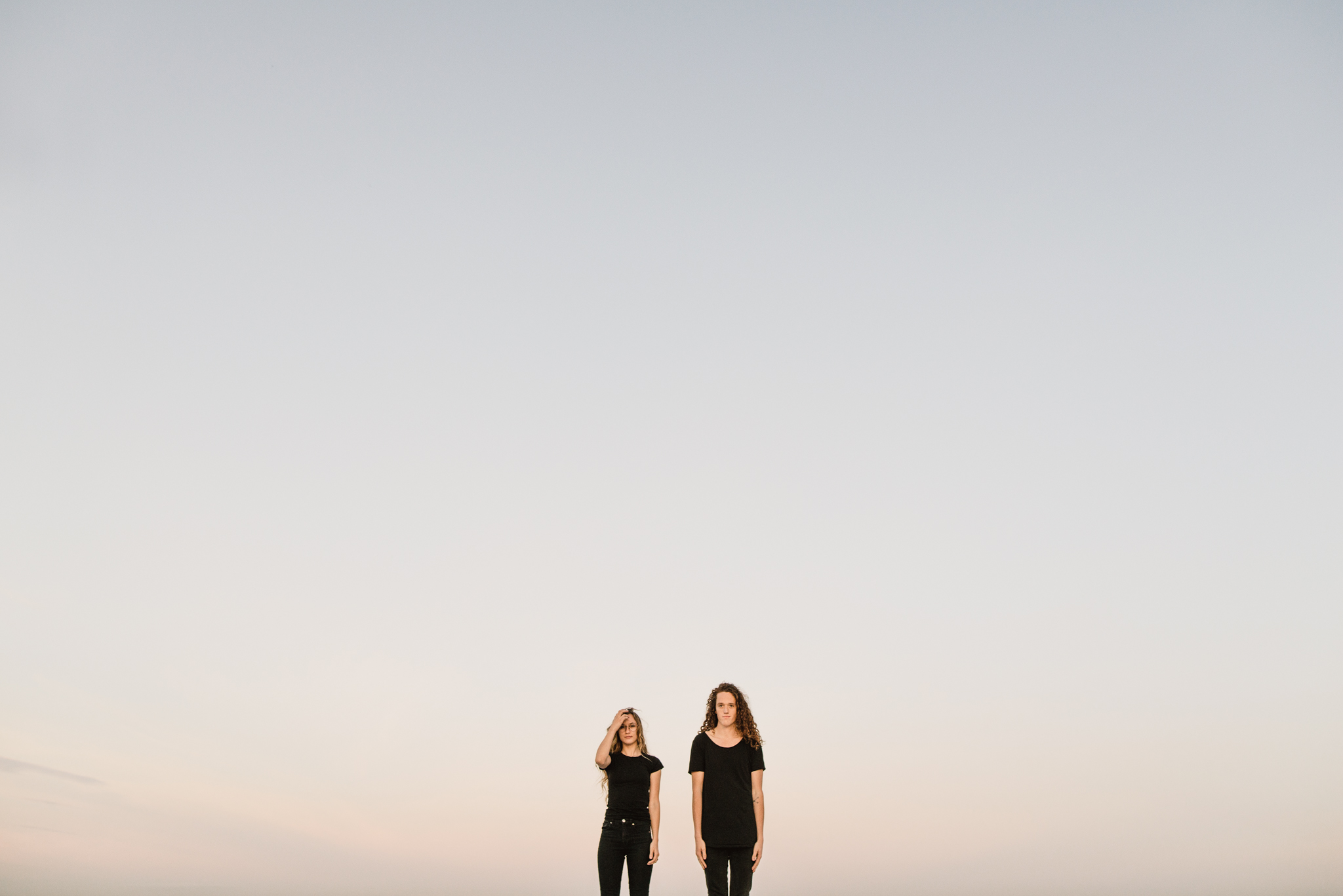 ©Isaiah-&-Taylor-Photography---Urban-Rooftop-Engagement,-Los-Angeles-Wedding-Photographer-039.jpg