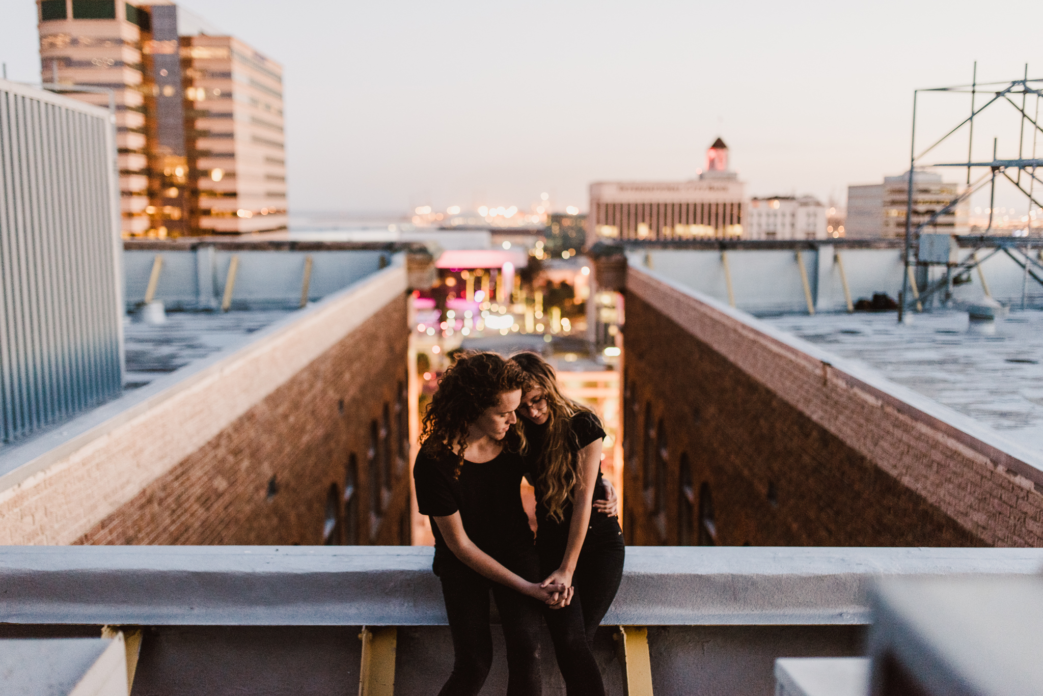 ©Isaiah-&-Taylor-Photography---Urban-Rooftop-Engagement,-Los-Angeles-Wedding-Photographer-051.jpg