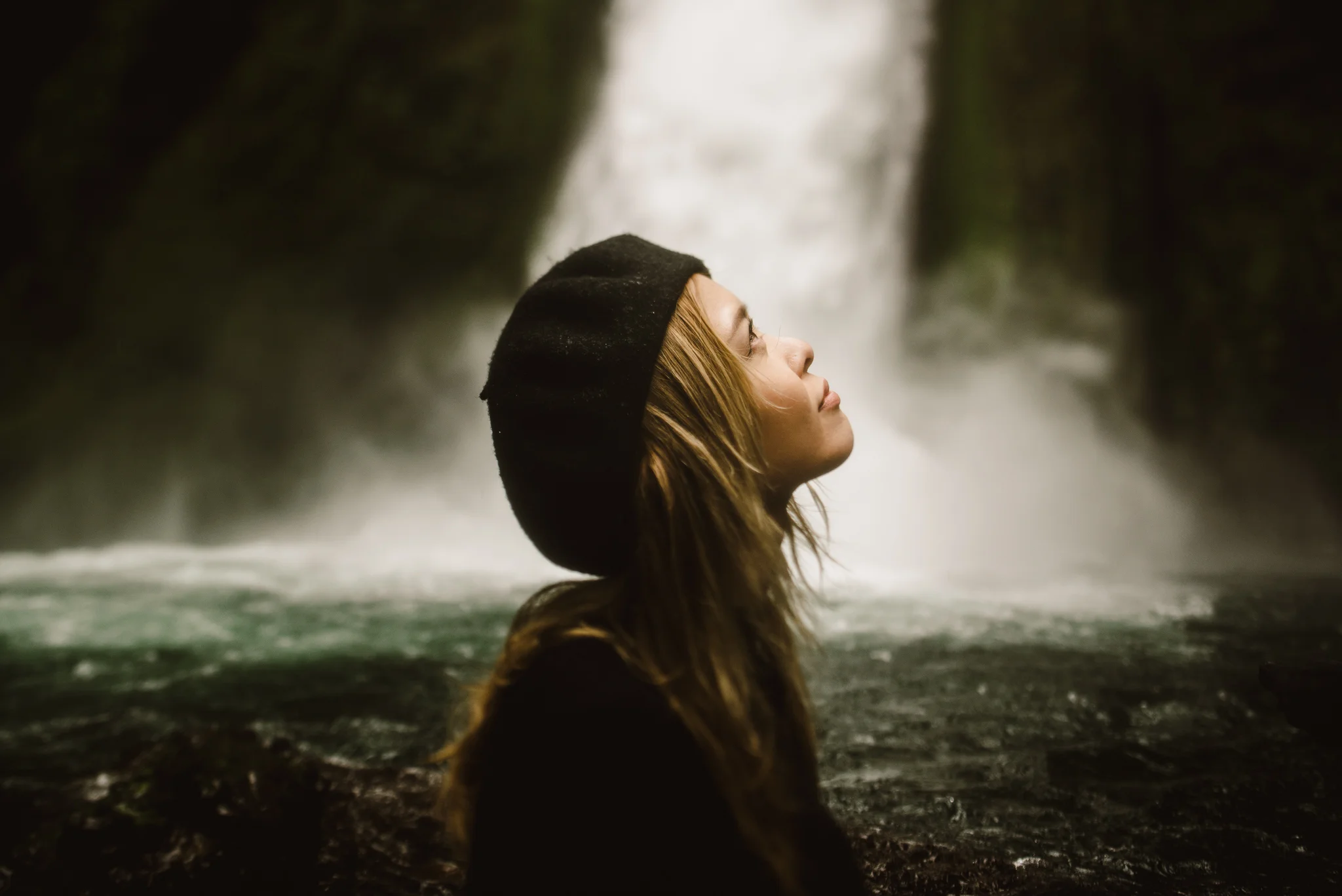 ©Isaiah-&-Taylor-Photography---Columbia-River-Gorge-Engagement,-Portland-Oregon-Wedding-Photographer-025.jpg