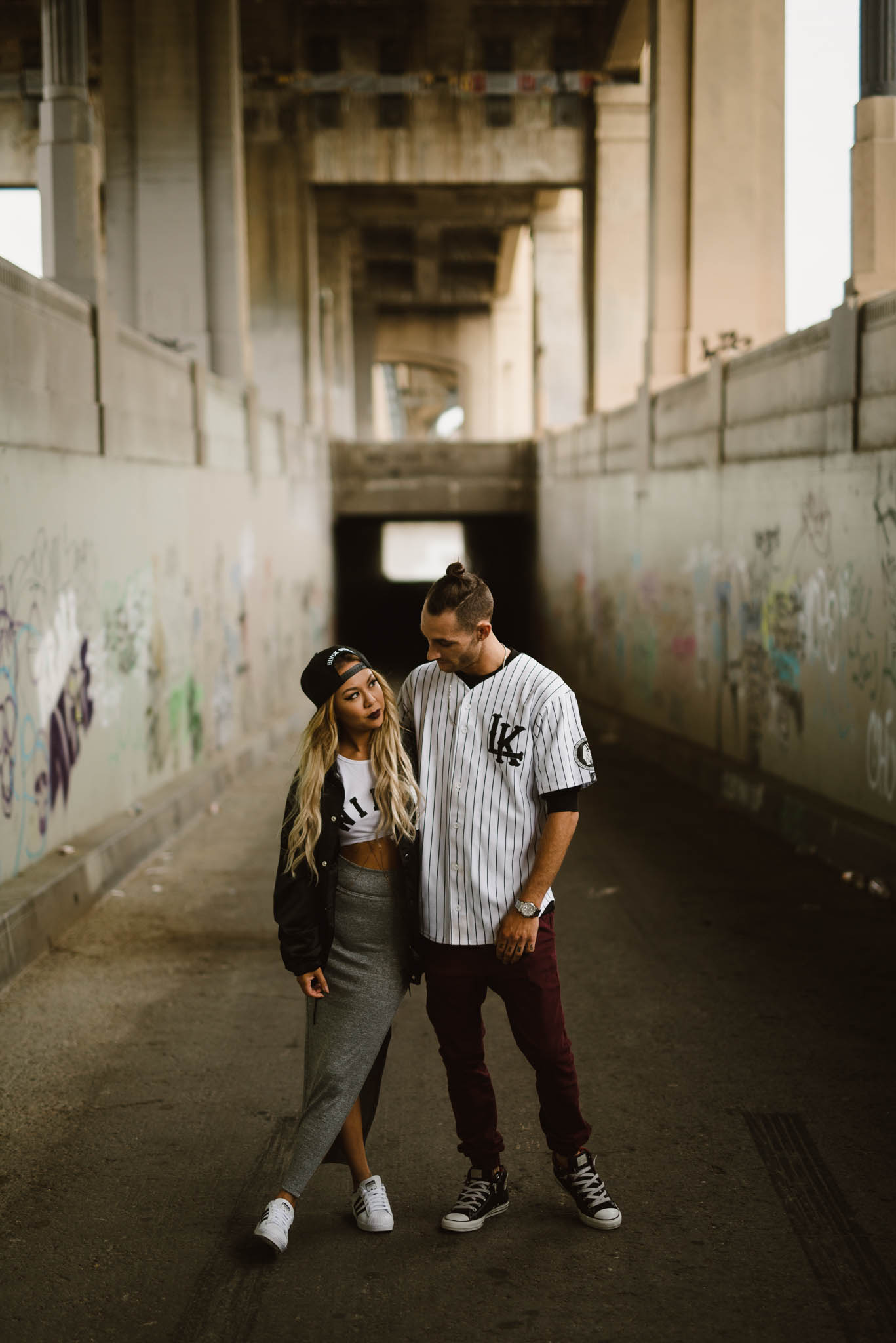 ©Isaiah-&-Taylor-Photography---Downtown-Los-Angeles-Skyline-Engagement-011.jpg