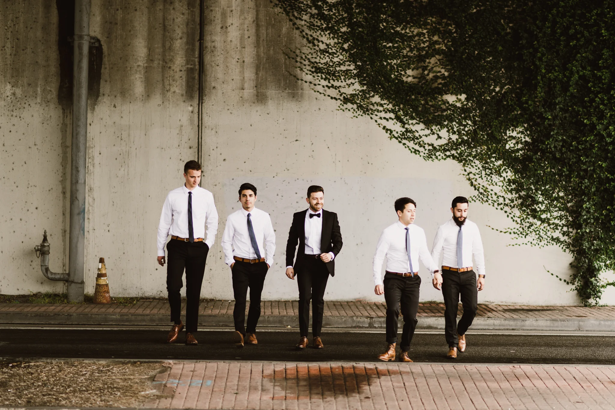 ©Isaiah & Taylor Photography - Long Beach Bay Wedding-31.jpg