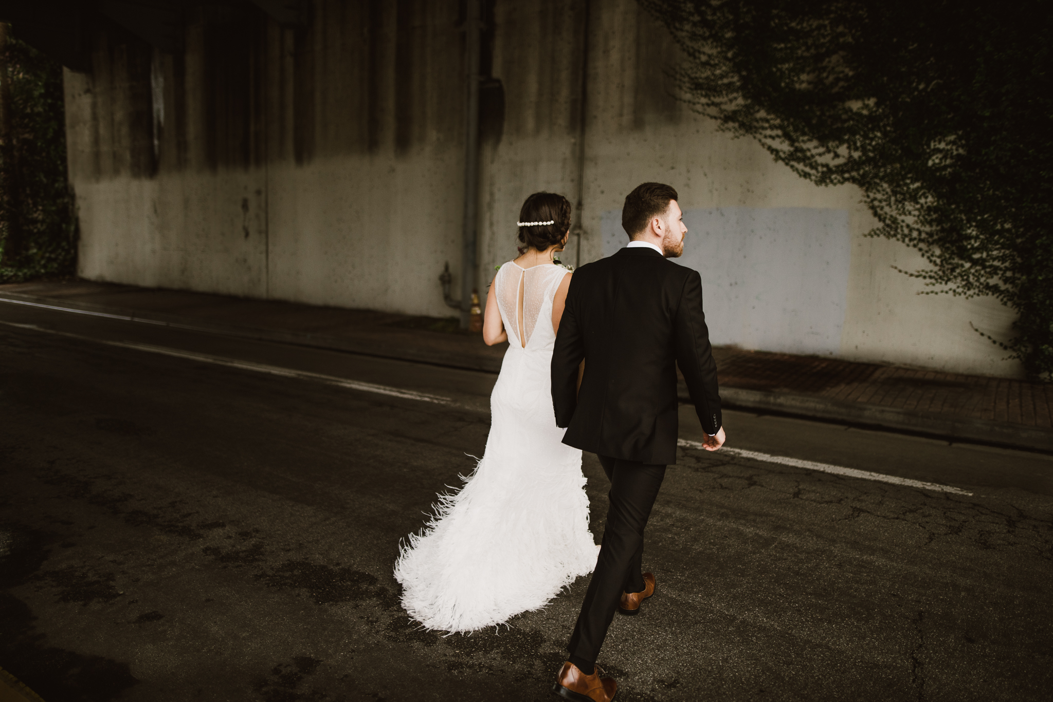 ©Isaiah & Taylor Photography - Long Beach Bay Wedding-69.jpg