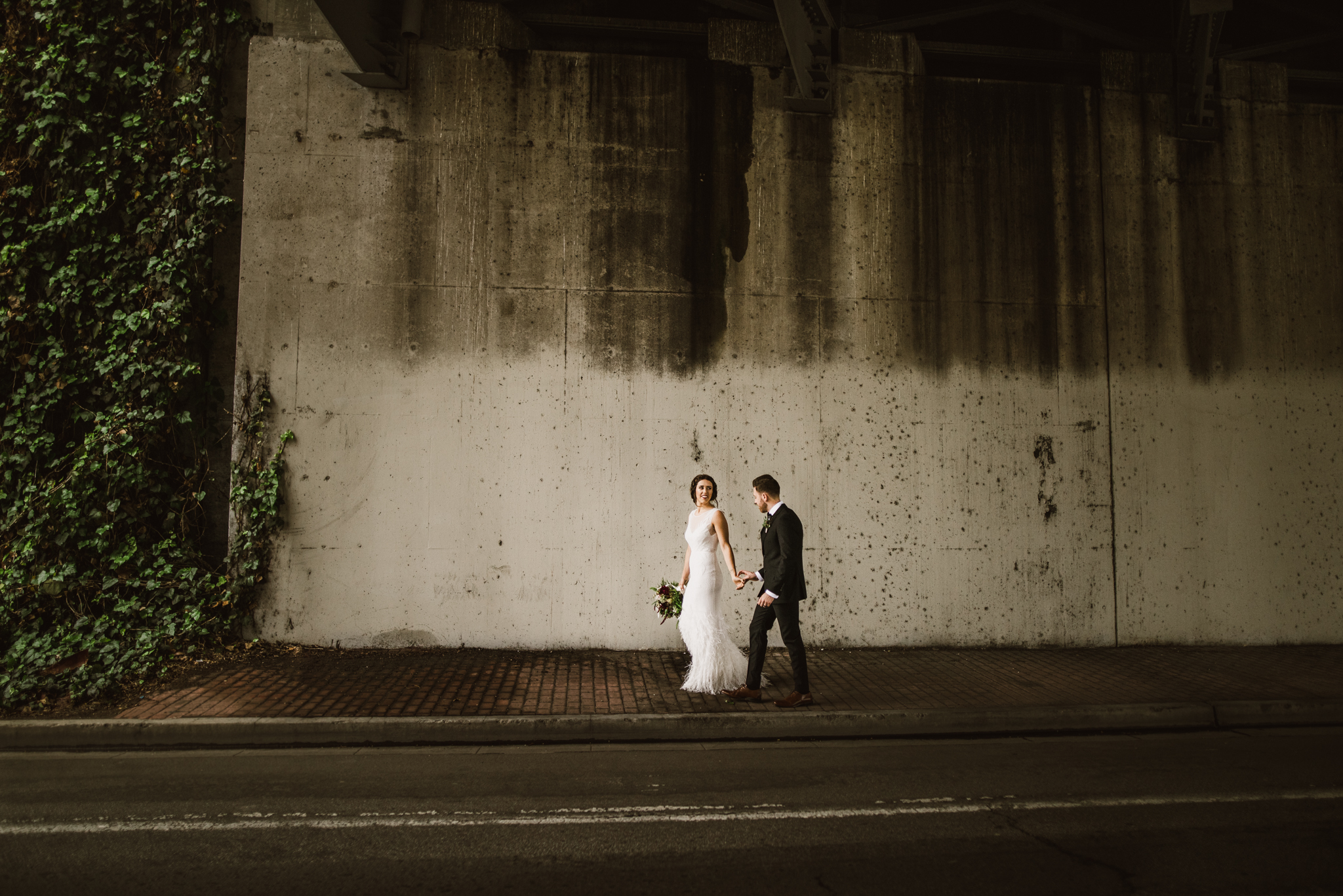 ©Isaiah & Taylor Photography - Long Beach Bay Wedding-75.jpg