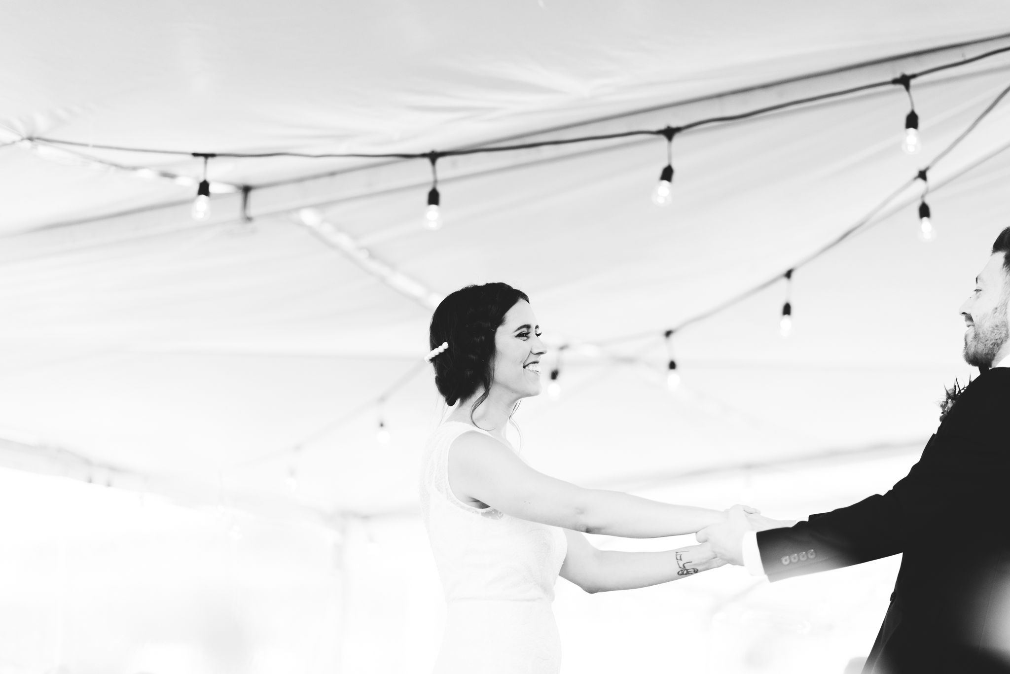 ©Isaiah & Taylor Photography - Long Beach Bay Wedding-104.jpg