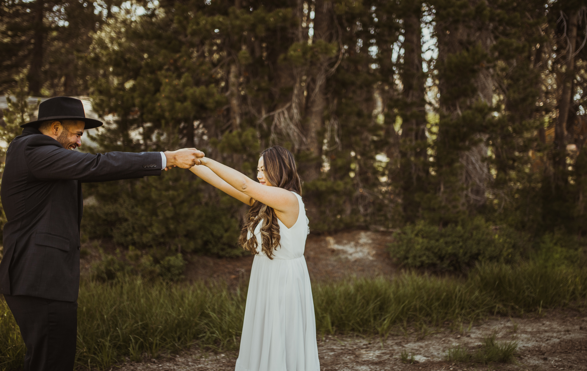 ©Isaiah & Taylor Photography -The Hideout Wedding, Kirkwood California, Lake Tahoe Wedding Photographer-78.jpg