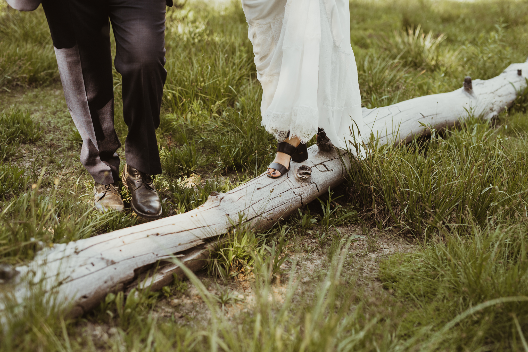 ©Isaiah & Taylor Photography -The Hideout Wedding, Kirkwood California, Lake Tahoe Wedding Photographer-99.jpg