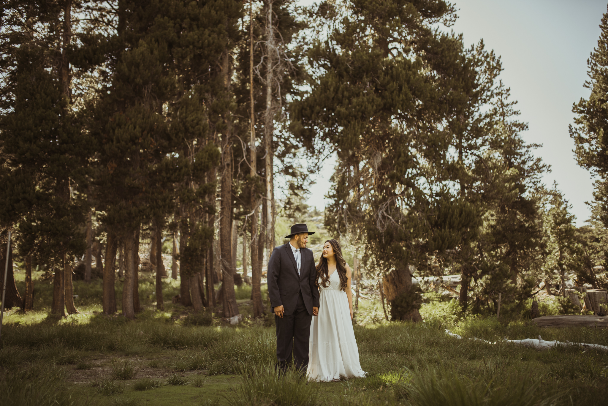 ©Isaiah & Taylor Photography -The Hideout Wedding, Kirkwood California, Lake Tahoe Wedding Photographer-101.jpg