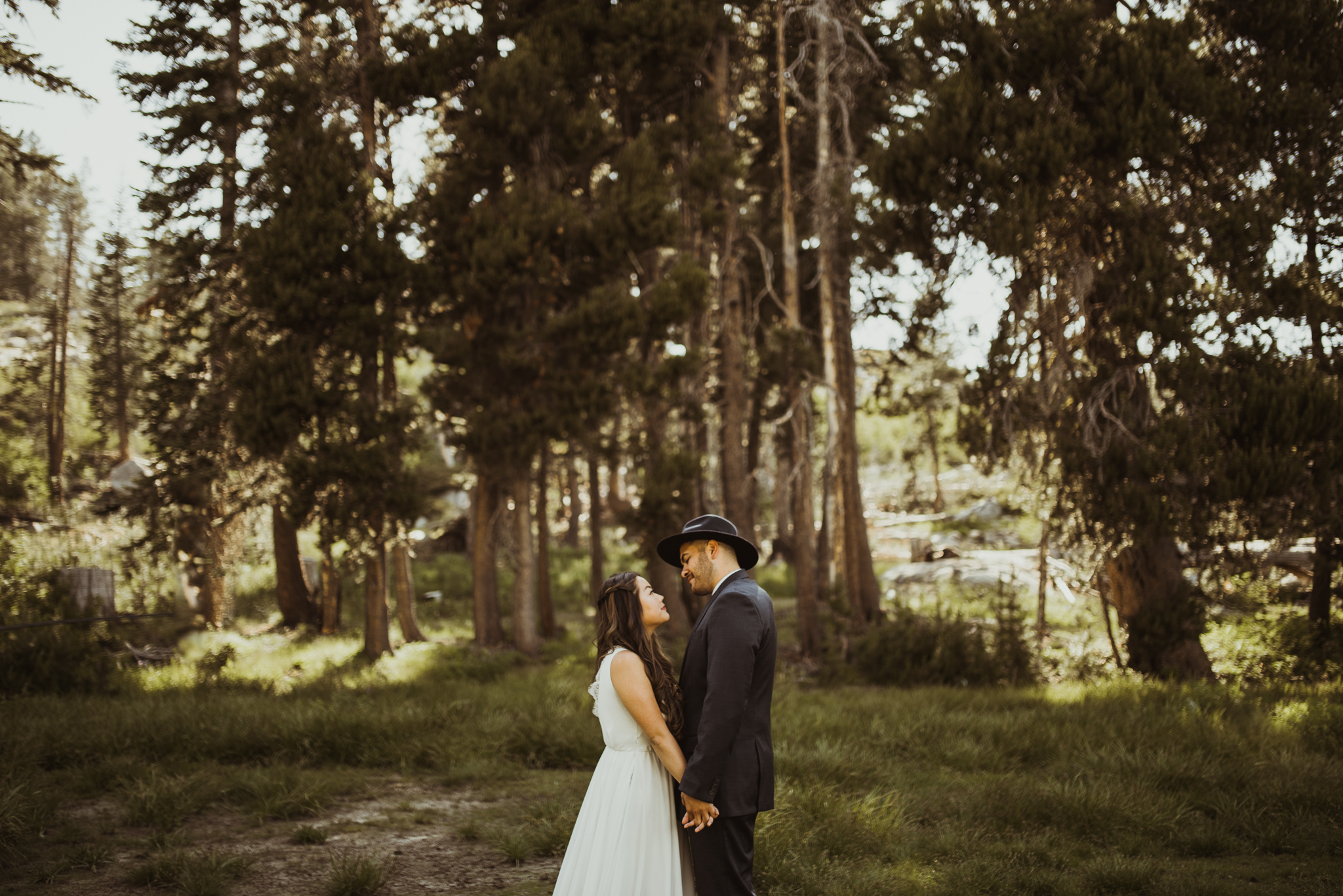 ©Isaiah & Taylor Photography -The Hideout Wedding, Kirkwood California, Lake Tahoe Wedding Photographer-107.jpg