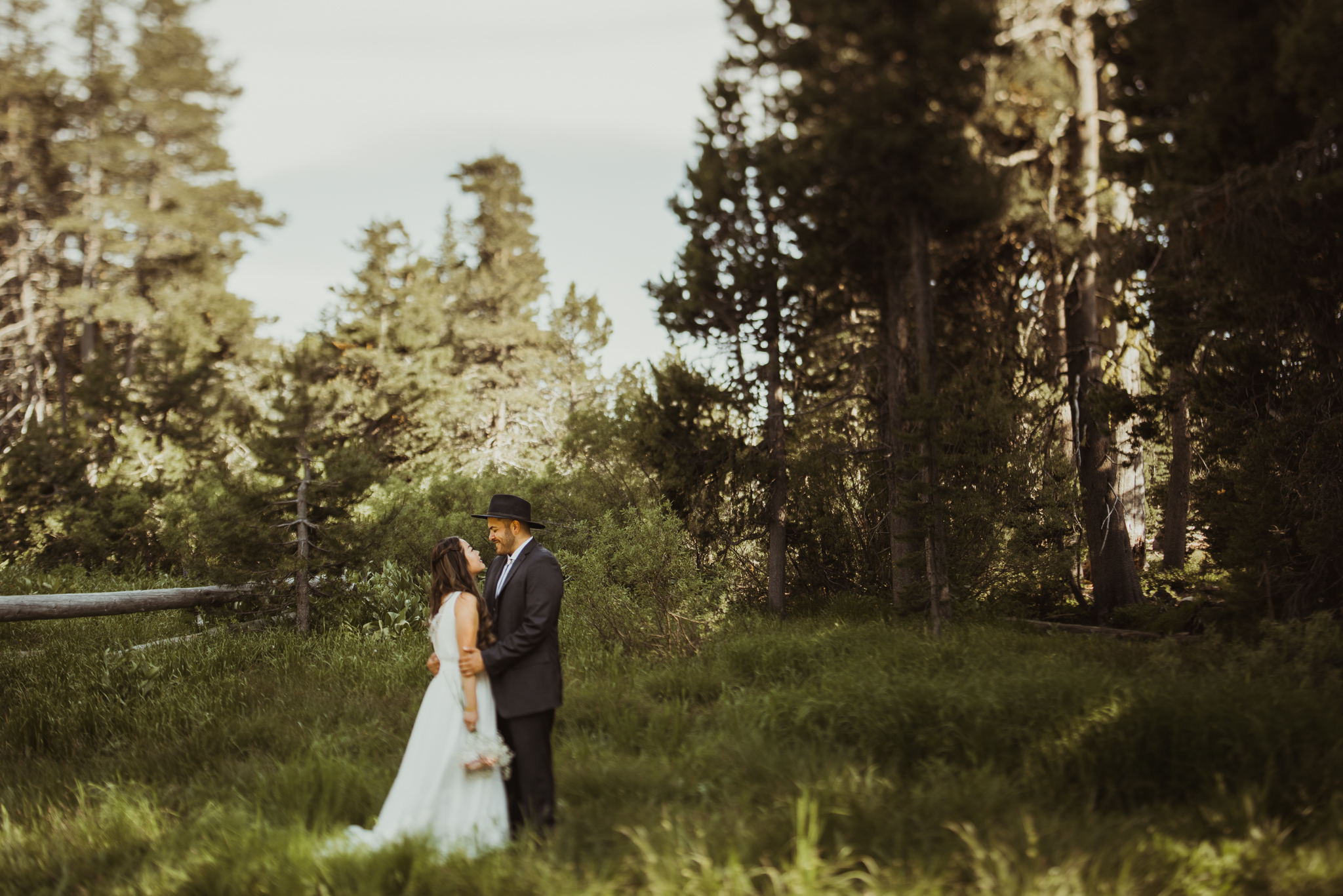 ©Isaiah & Taylor Photography -The Hideout Wedding, Kirkwood California, Lake Tahoe Wedding Photographer-114.jpg