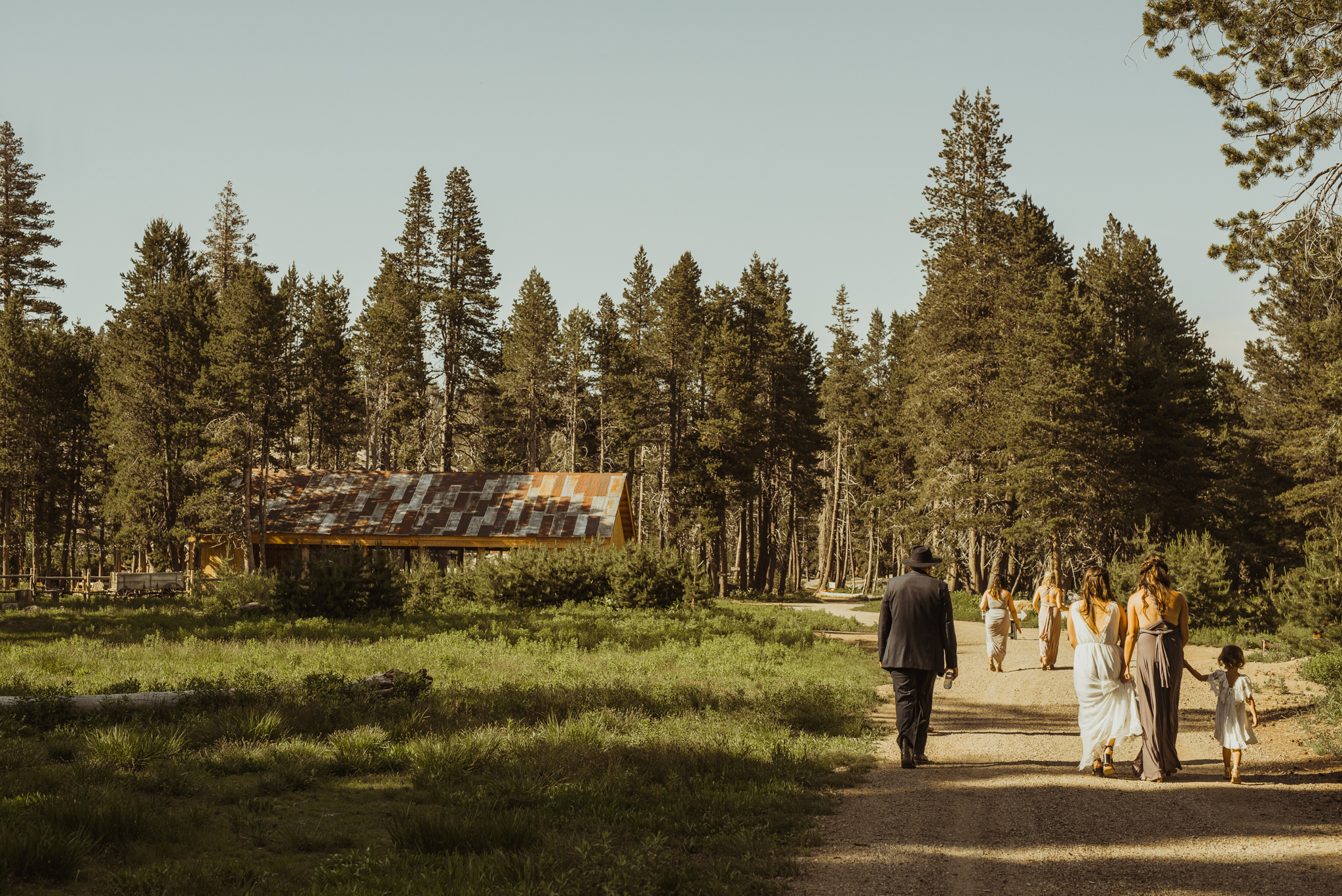©Isaiah & Taylor Photography -The Hideout Wedding, Kirkwood California, Lake Tahoe Wedding Photographer-129.jpg