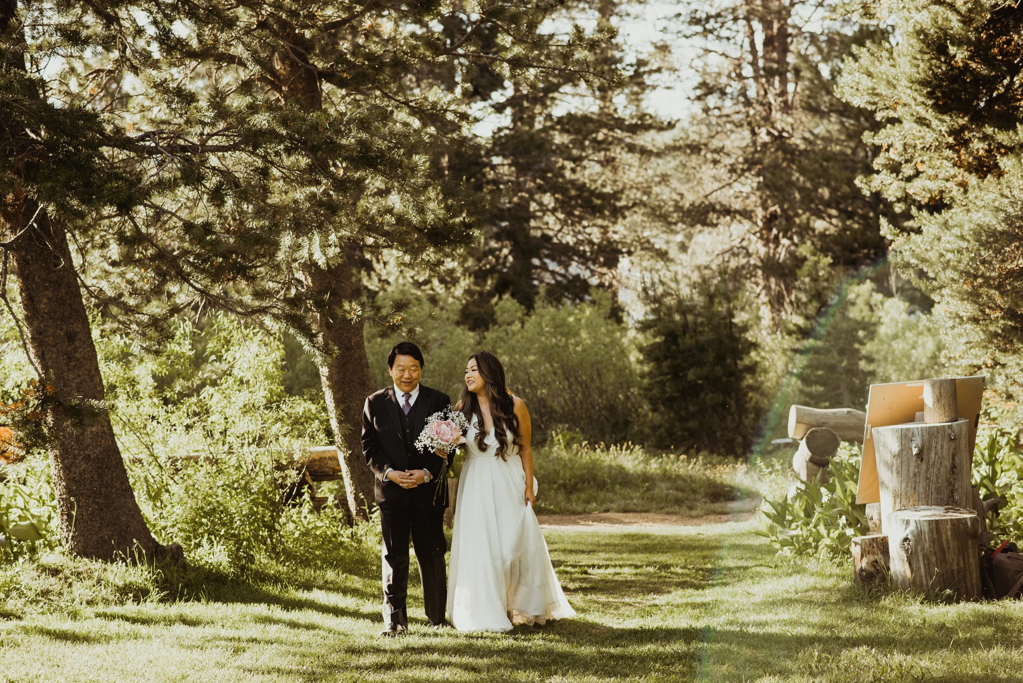 ©Isaiah & Taylor Photography -The Hideout Wedding, Kirkwood California, Lake Tahoe Wedding Photographer-138.jpg