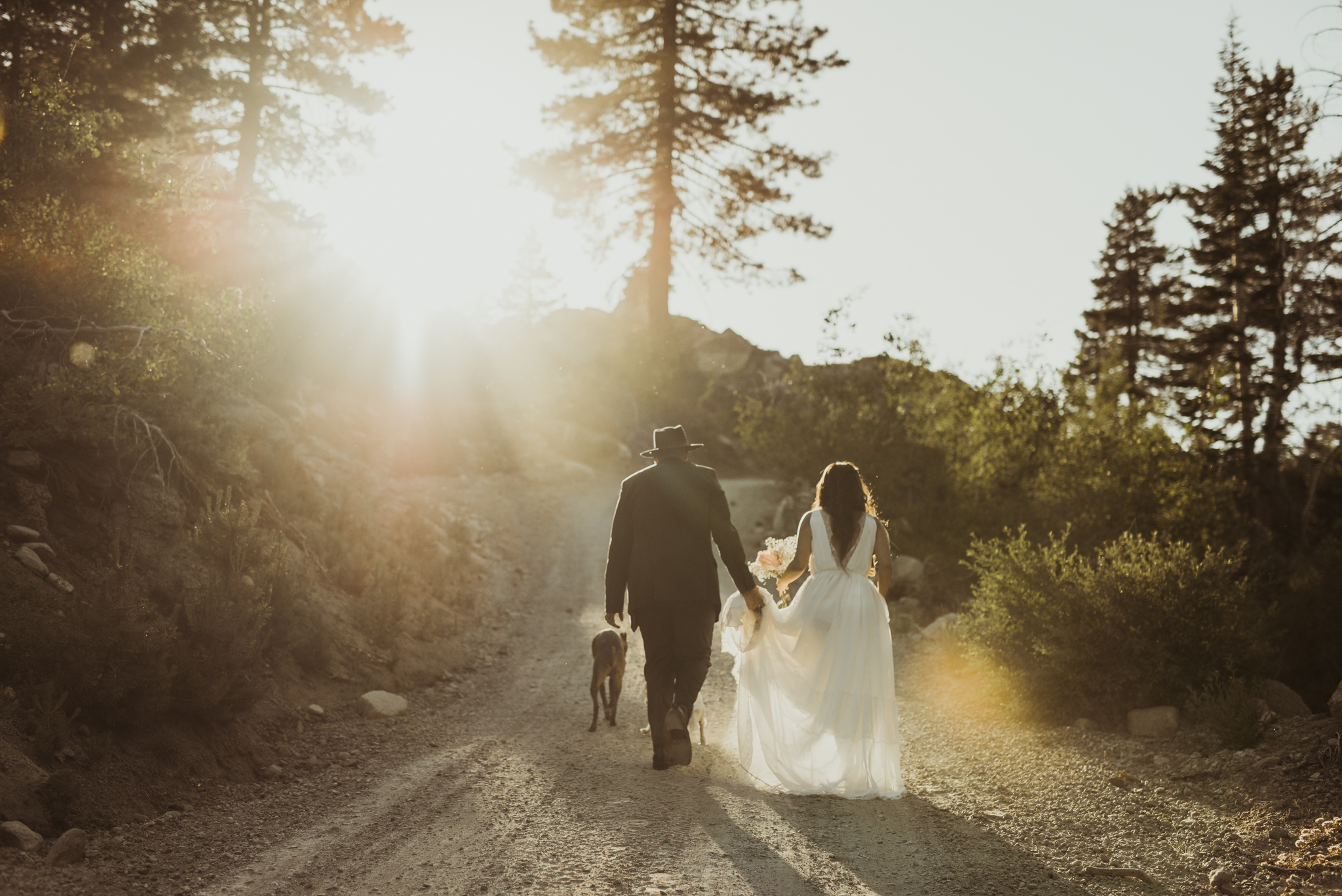 ©Isaiah & Taylor Photography -The Hideout Wedding, Kirkwood California, Lake Tahoe Wedding Photographer-161.jpg