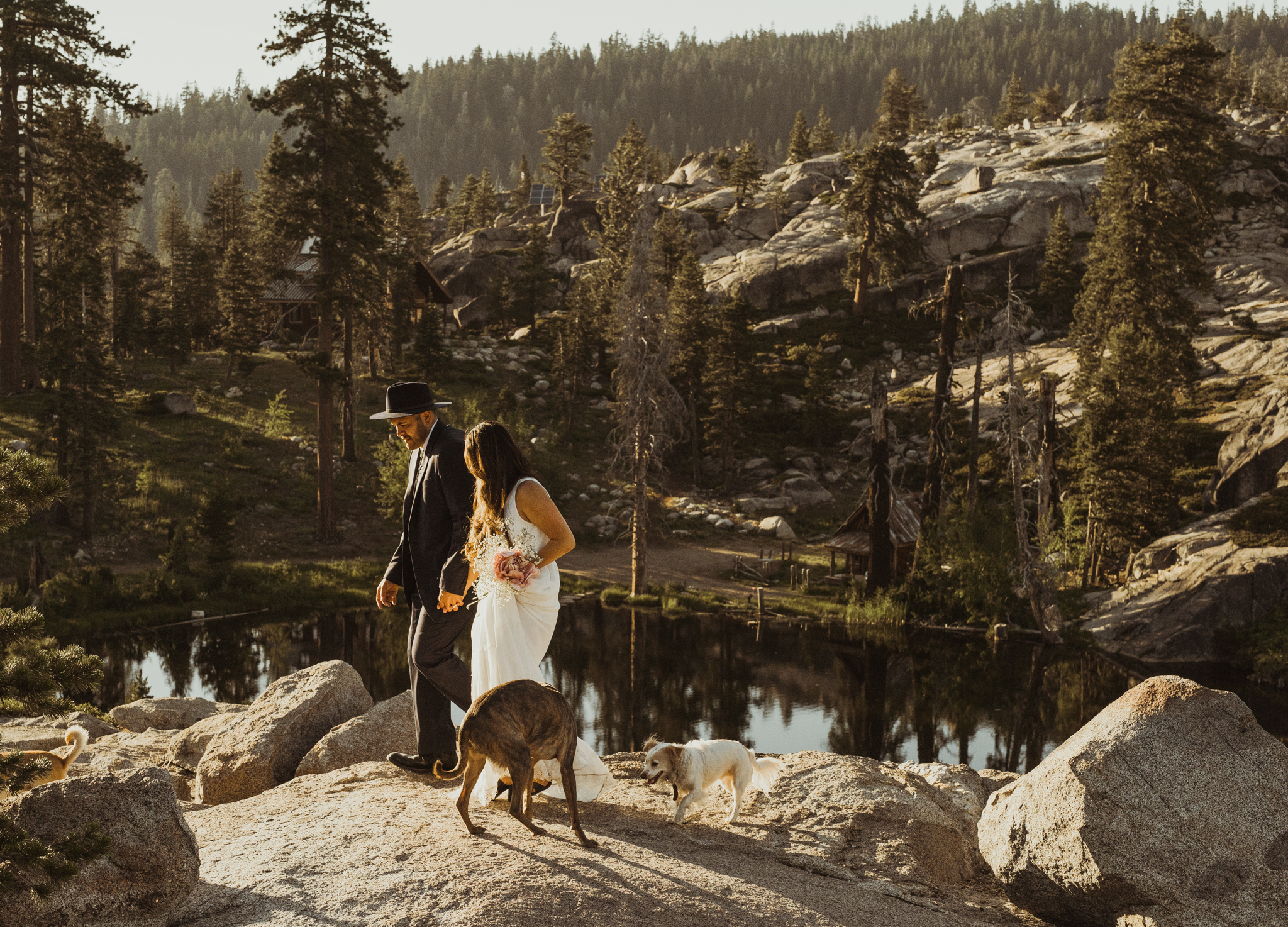 ©Isaiah & Taylor Photography -The Hideout Wedding, Kirkwood California, Lake Tahoe Wedding Photographer-166.jpg