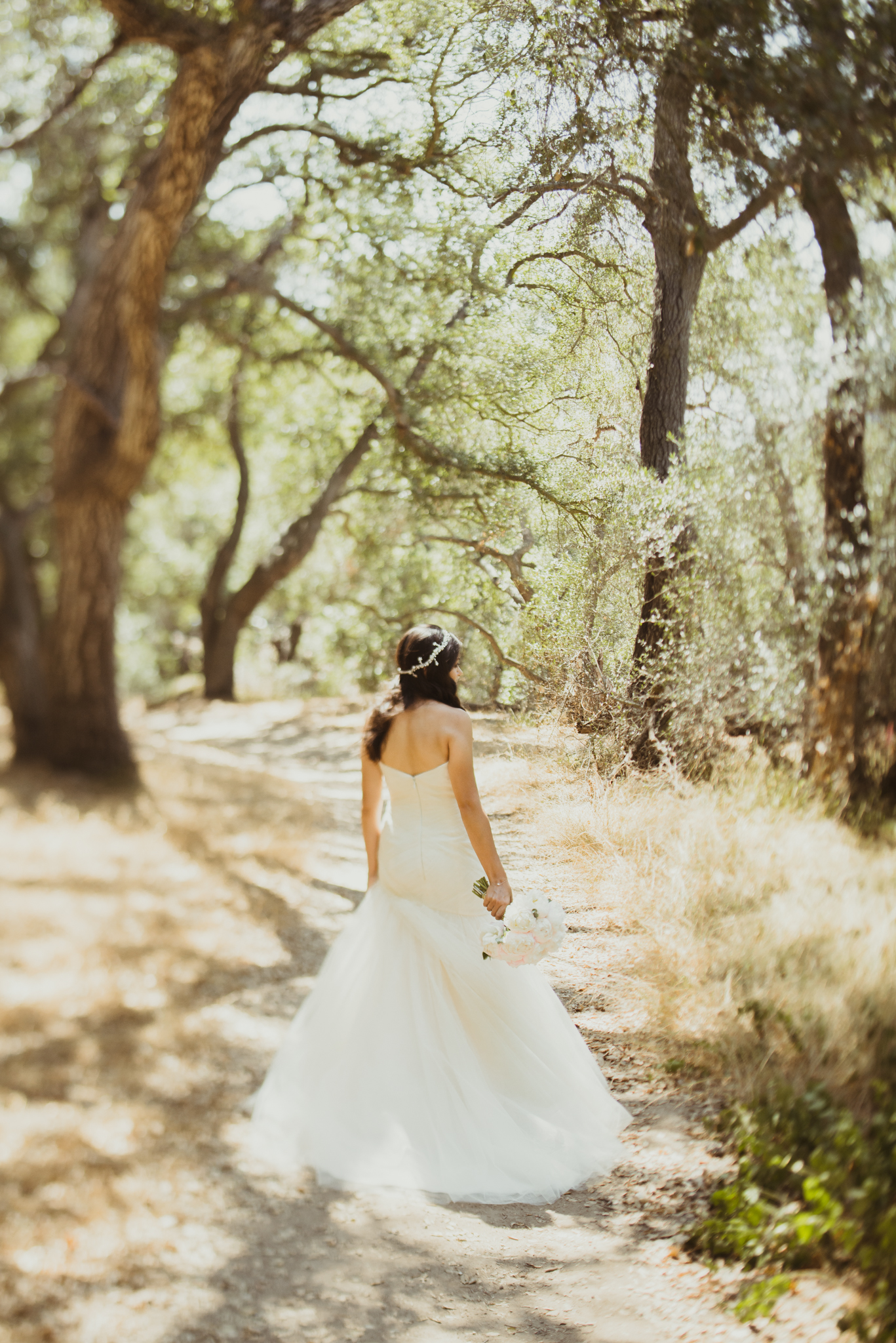 ©Isaiah & Taylor Photography - Inn of the Seventh Ray Wedding, Topanga Canyon California-28.jpg