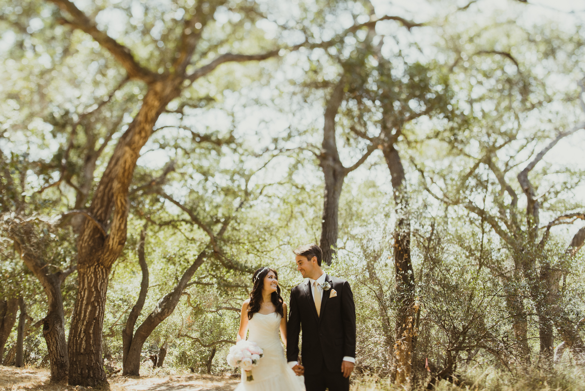 ©Isaiah & Taylor Photography - Inn of the Seventh Ray Wedding, Topanga Canyon California-38.jpg