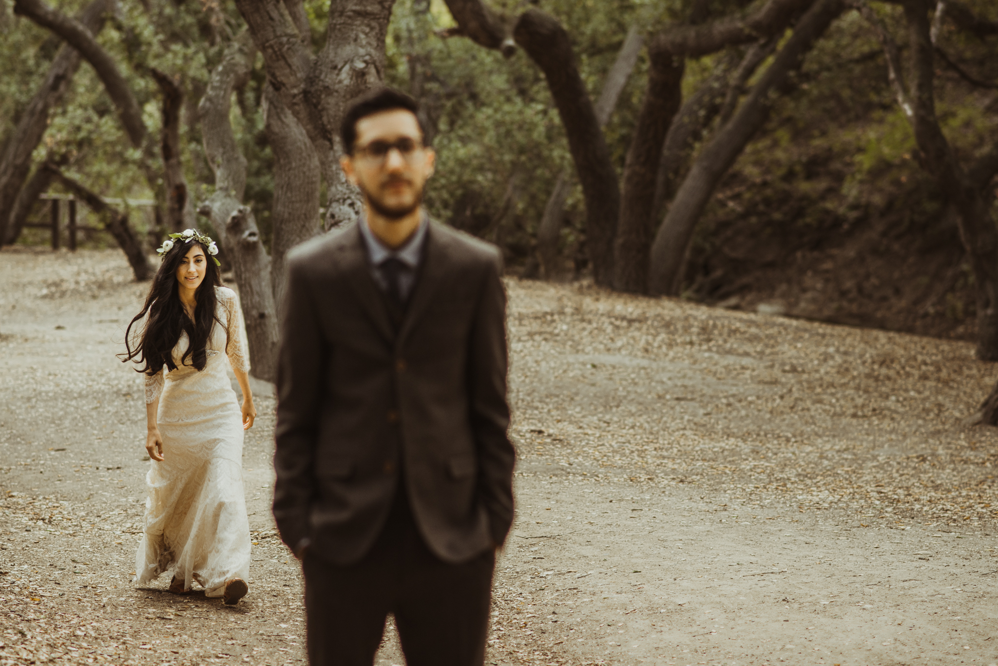 ©Isaiah-&-Taylor-Photography---Oak-Canyon-Nature-Center-Wedding,-Anaheim-Hills-008.jpg