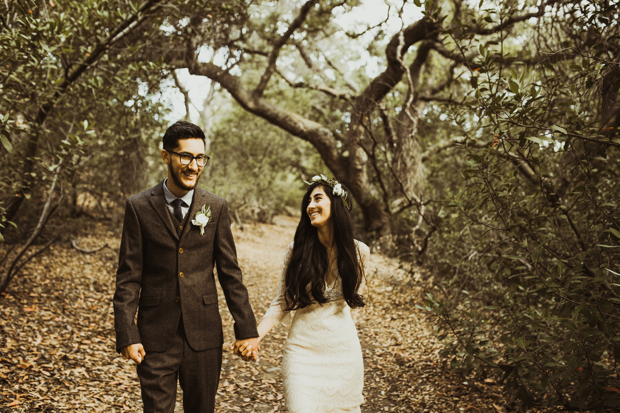 ©Isaiah-&-Taylor-Photography---Oak-Canyon-Nature-Center-Wedding,-Anaheim-Hills-026.jpg