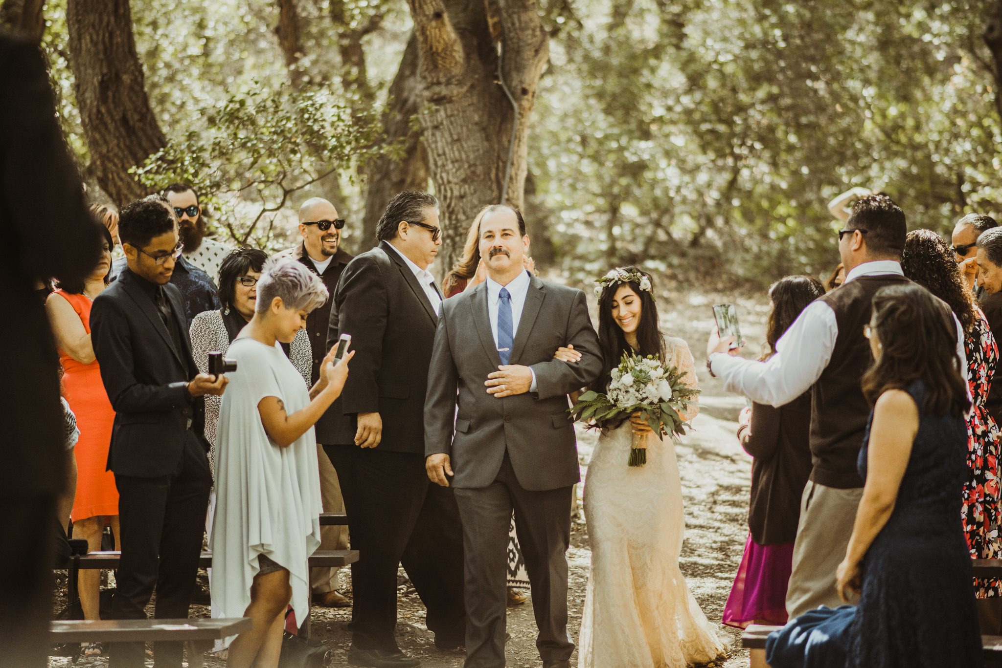 ©Isaiah-&-Taylor-Photography---Oak-Canyon-Nature-Center-Wedding,-Anaheim-Hills-041.jpg