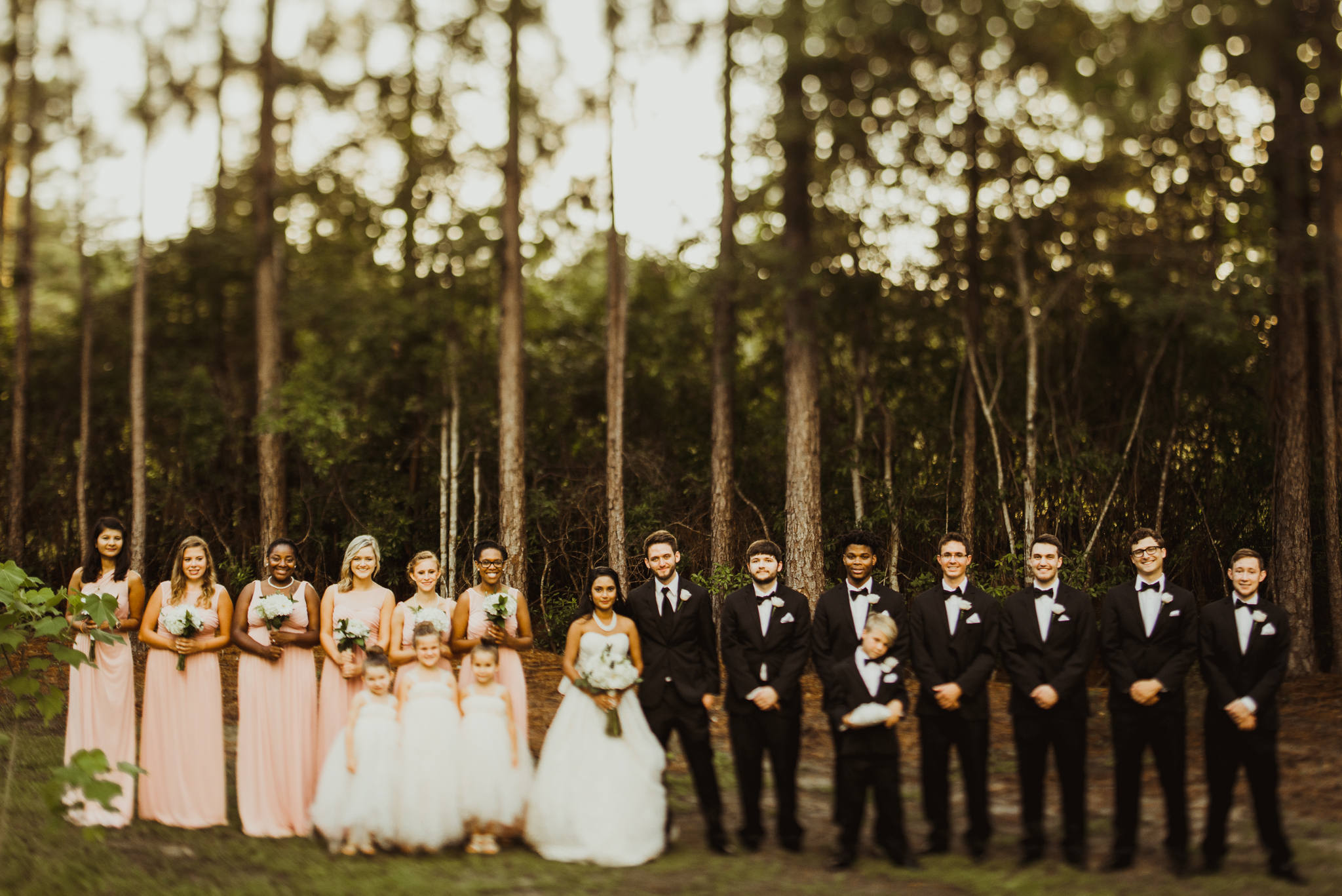 ©Isaiah & Taylor Photography - Lakeside Barn Wedding, Private Estate, Poplarville Mississippi-90.jpg