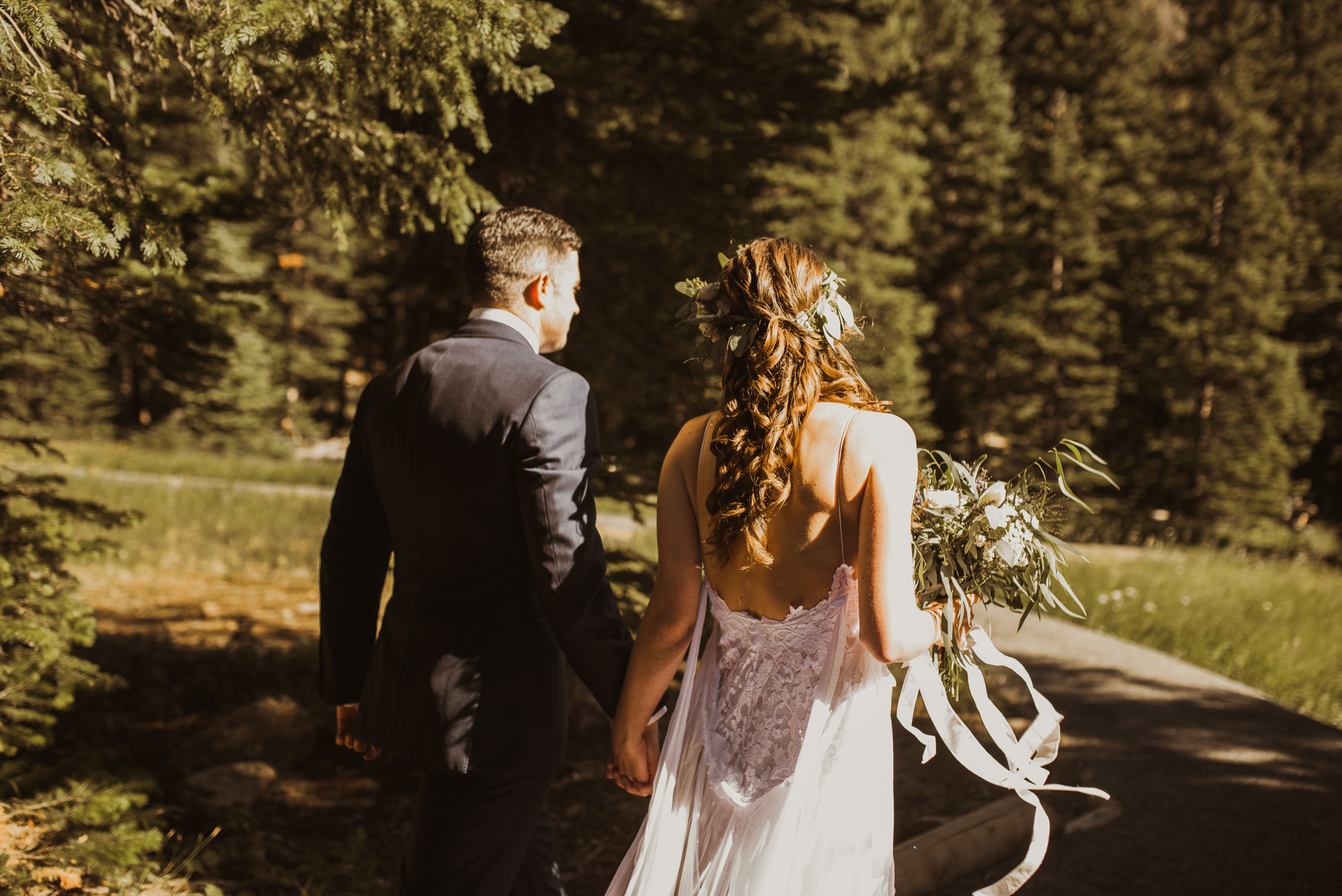 ©Isaiah + Taylor Photography - Estes National Park Adventure Elopement, Colorado Rockies-39.jpg