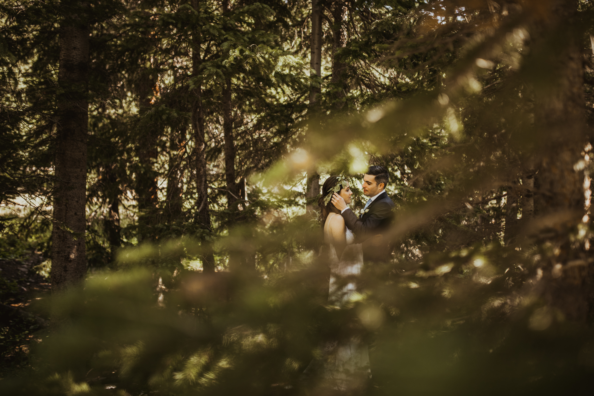 ©Isaiah + Taylor Photography - Estes National Park Adventure Elopement, Colorado Rockies-42.jpg