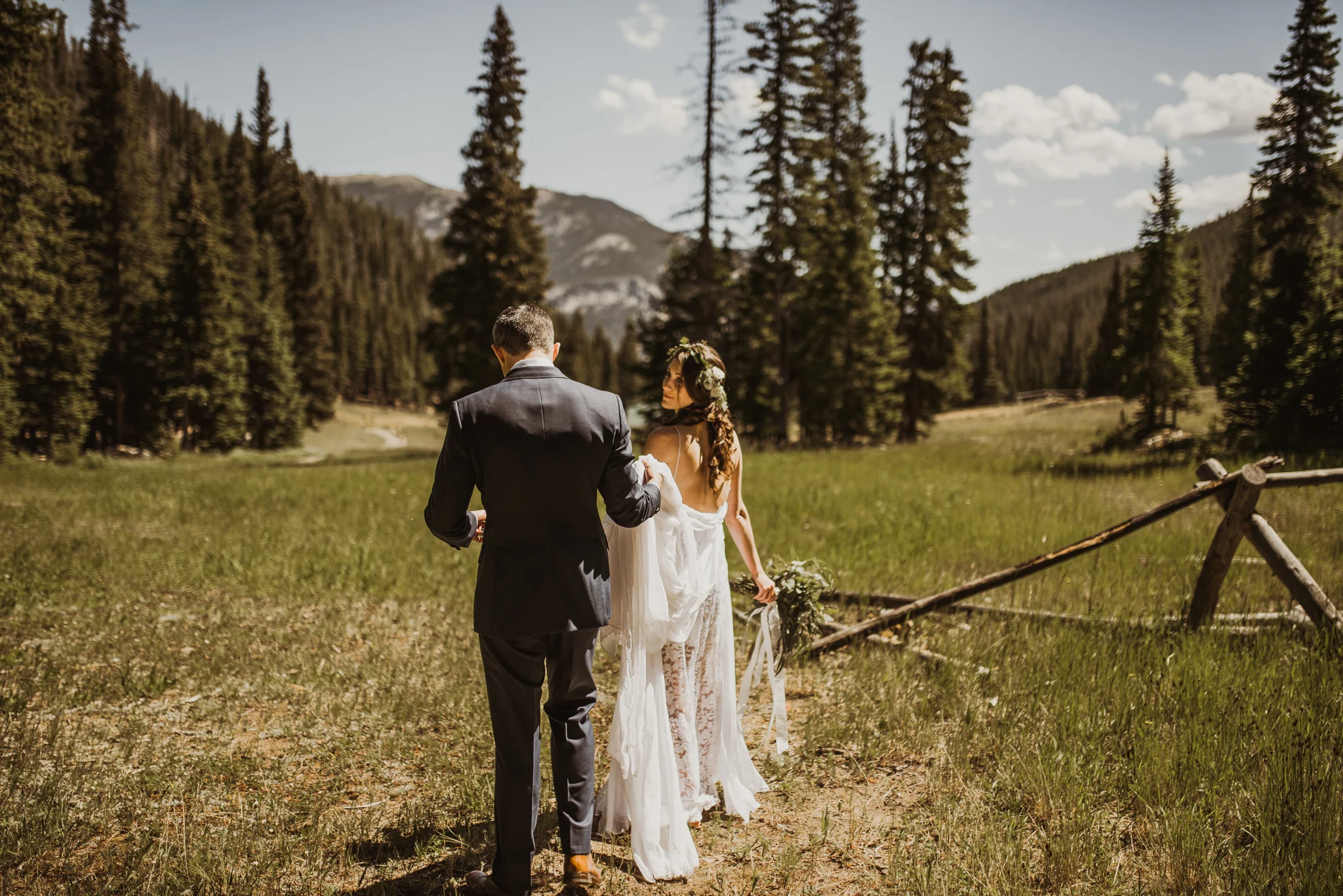 ©Isaiah + Taylor Photography - Estes National Park Adventure Elopement, Colorado Rockies-68.jpg