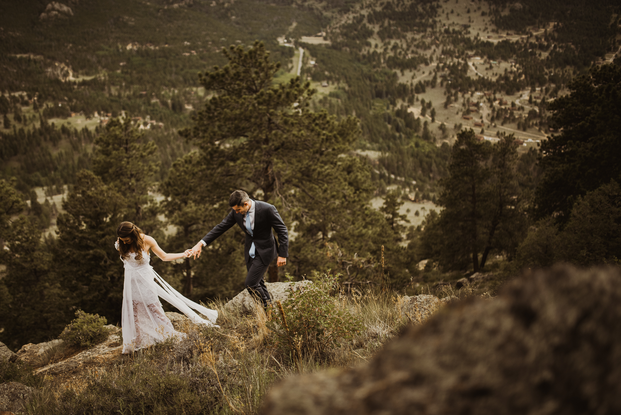 ©Isaiah + Taylor Photography - Estes National Park Adventure Elopement, Colorado Rockies-110.jpg