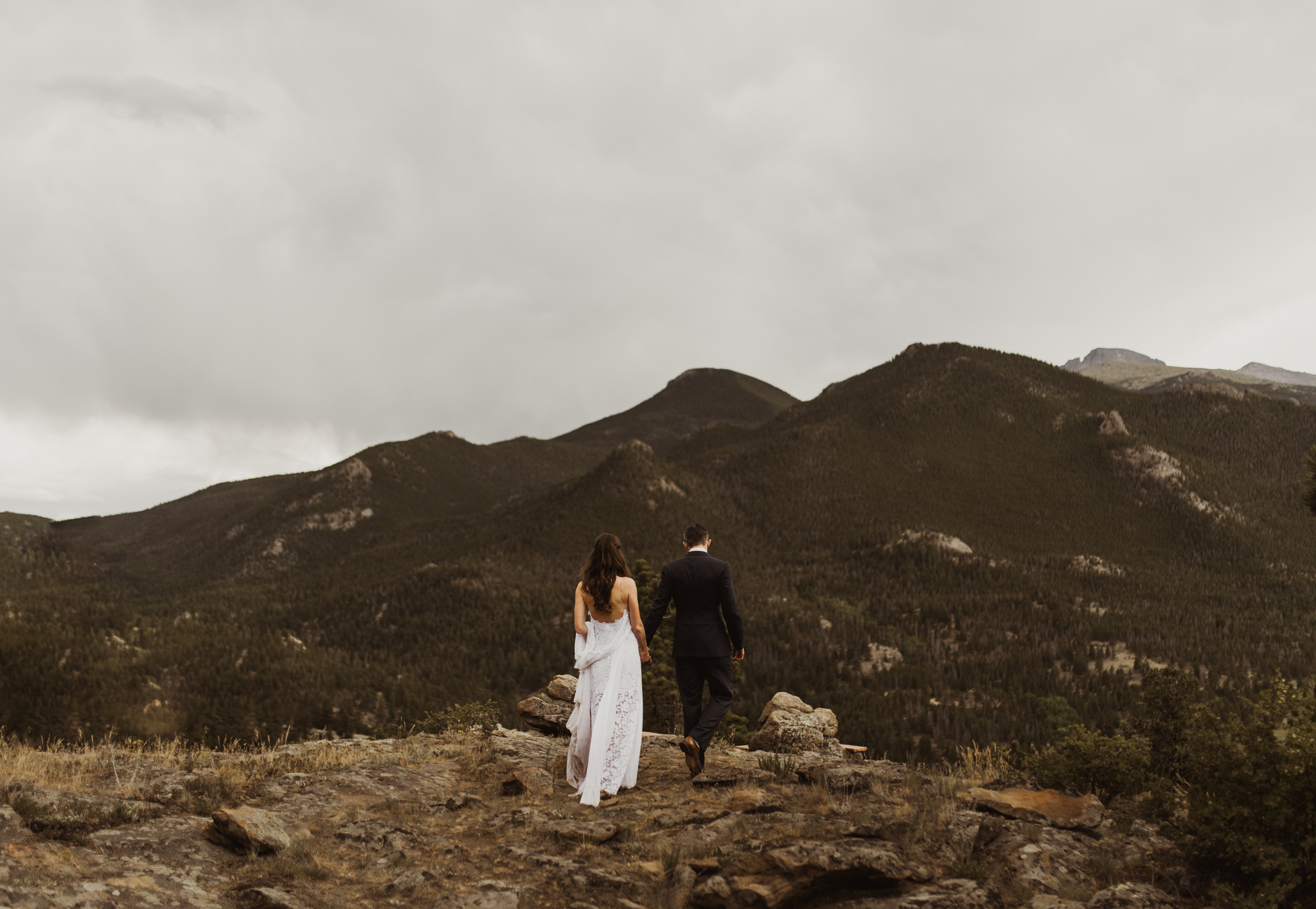 ©Isaiah + Taylor Photography - Estes National Park Adventure Elopement, Colorado Rockies-125.jpg