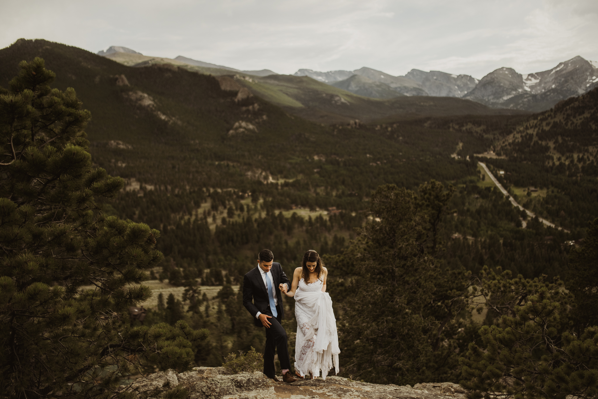 ©Isaiah + Taylor Photography - Estes National Park Adventure Elopement, Colorado Rockies-136.jpg