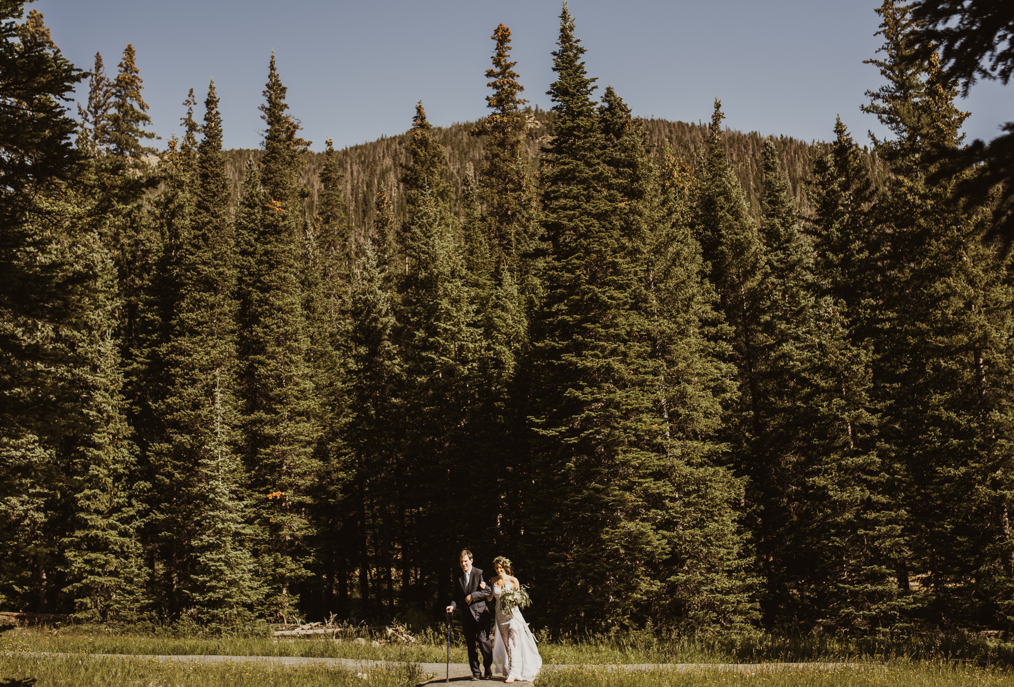 ©Isaiah + Taylor Photography - Estes National Park Adventure Elopement, Colorado Rockies-19.jpg