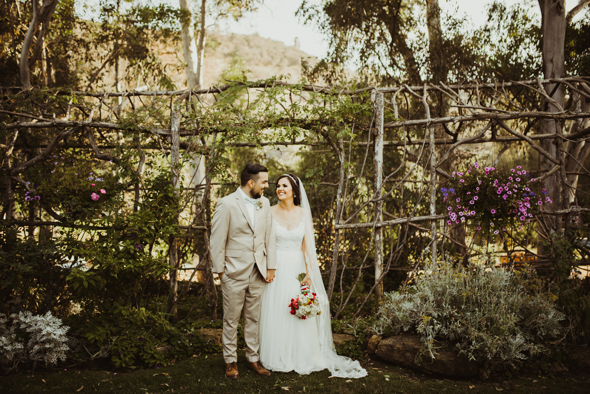©Isaiah + Taylor Photography - Brendan + Stefana, Quail Haven Farm Wedding, Vista-104.jpg