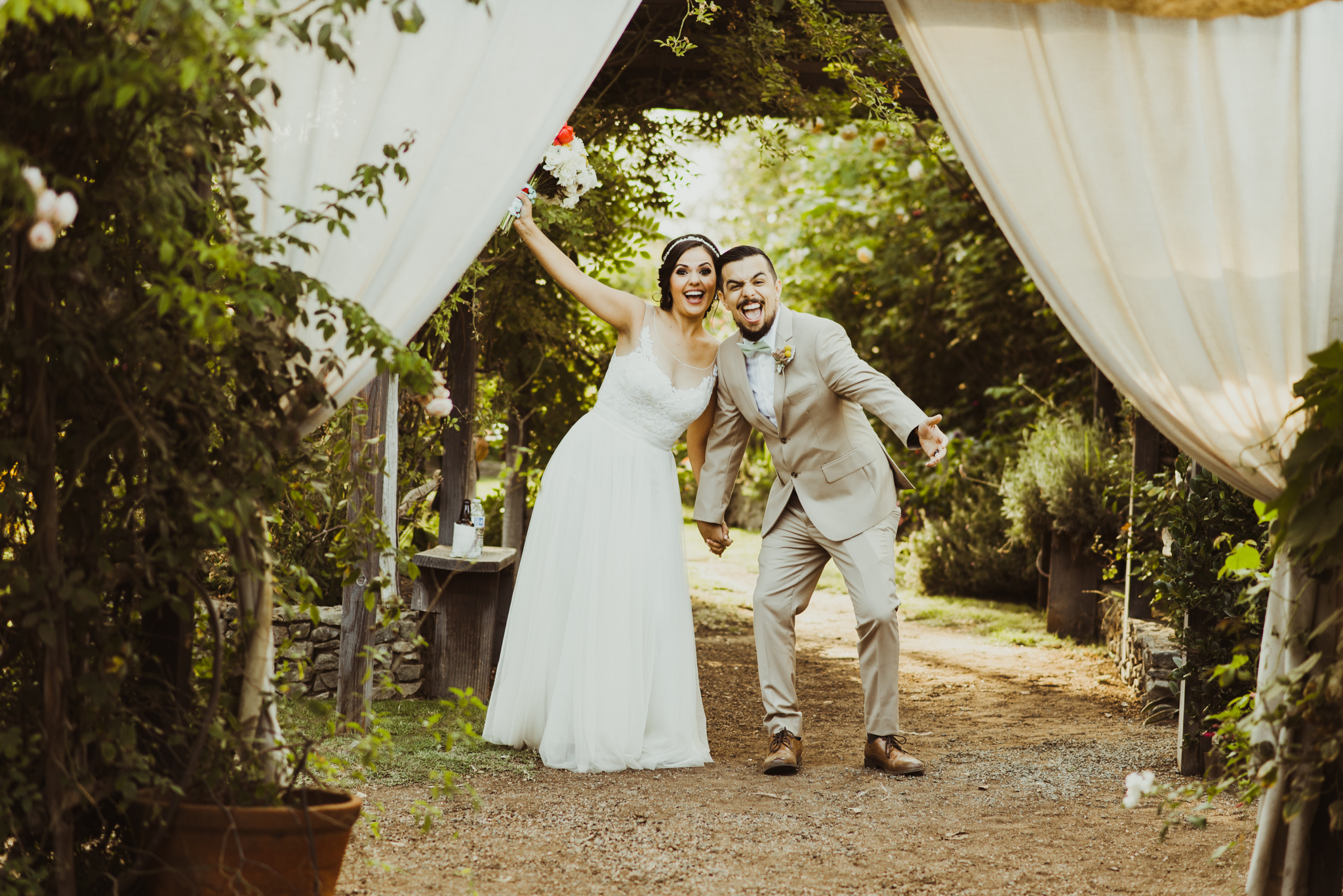 ©Isaiah + Taylor Photography - Brendan + Stefana, Quail Haven Farm Wedding, Vista-130.jpg
