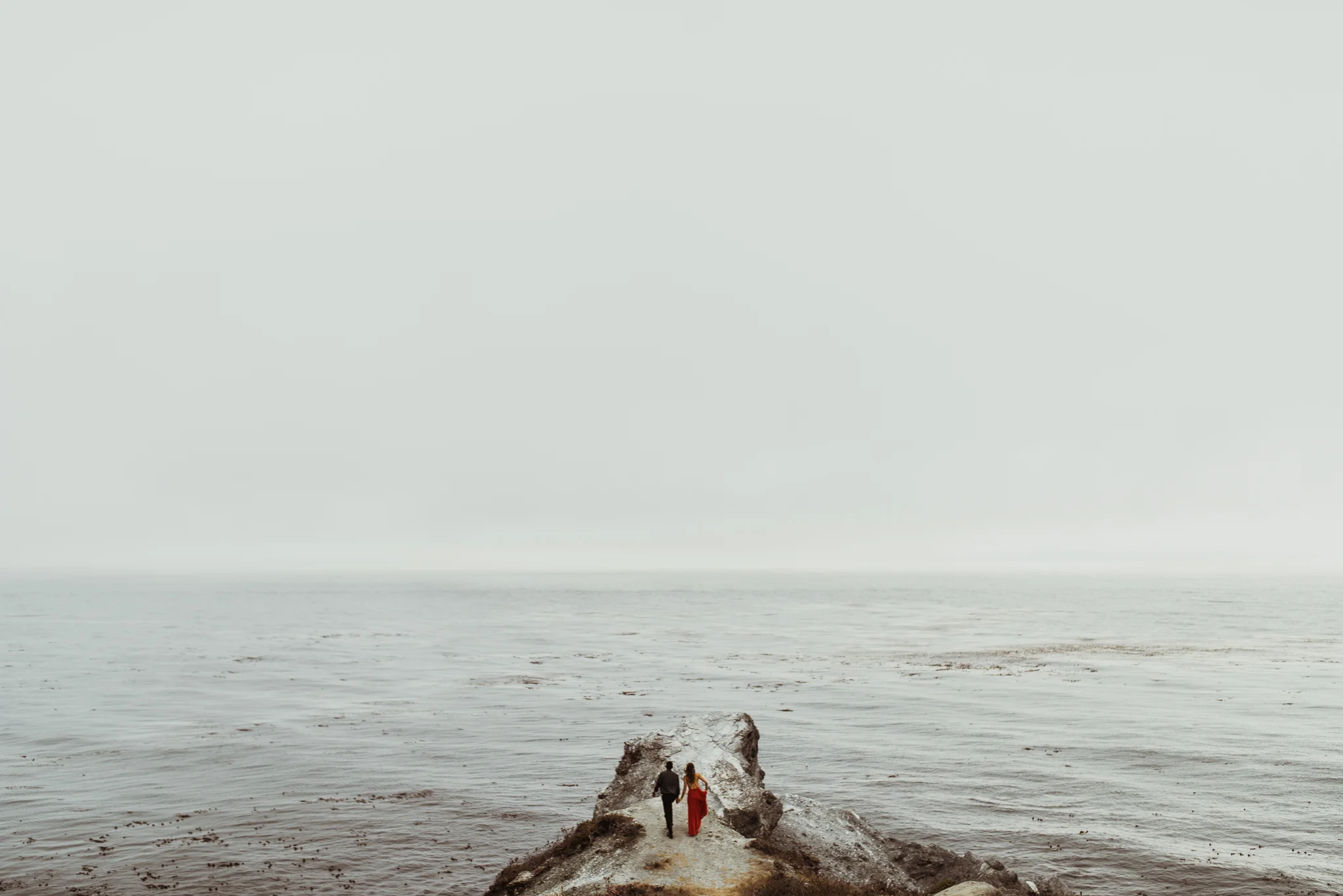 ©Isaiah + Taylor Photography - Big Sur Wedding Engagement Photographer-52.jpg
