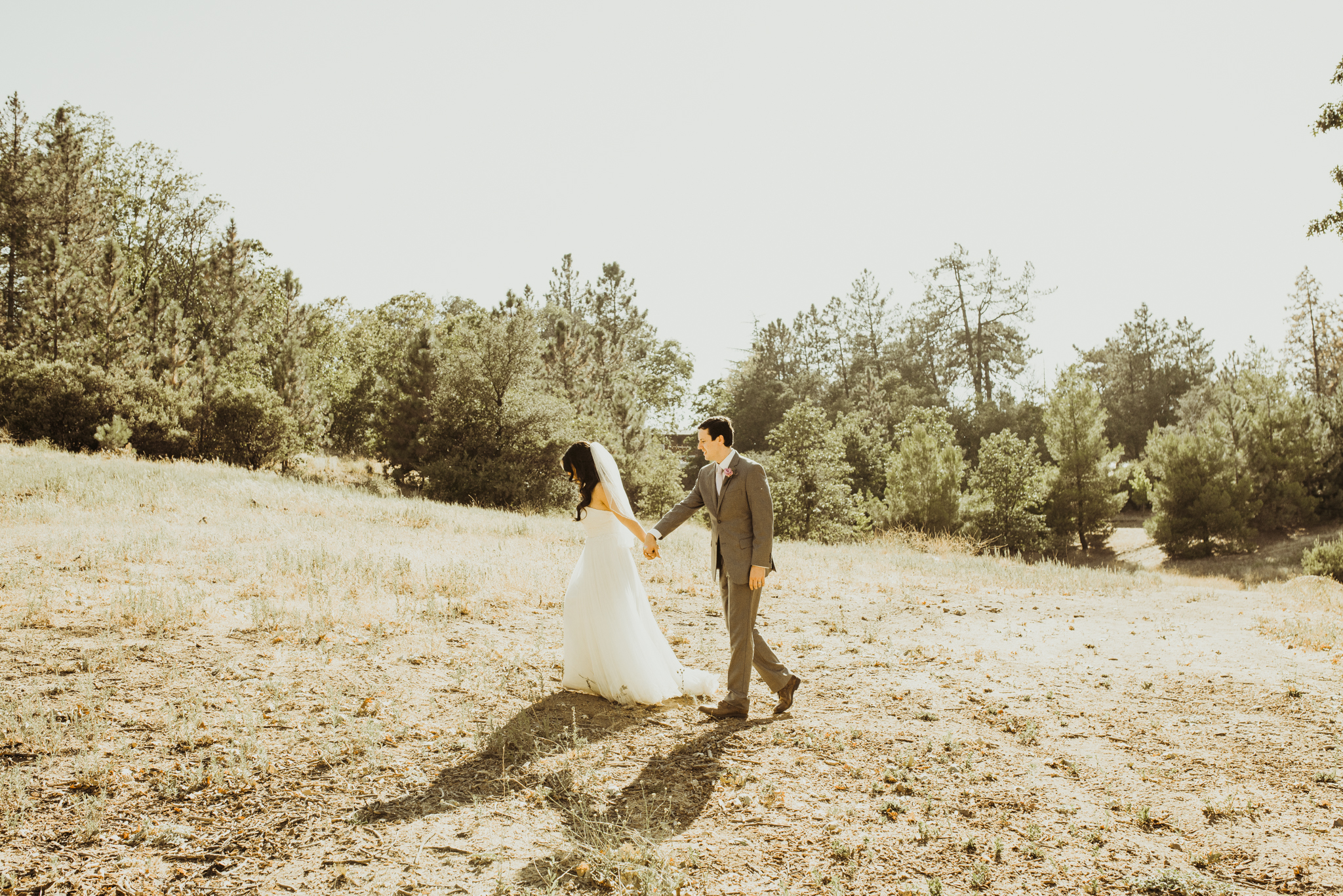 ©Isaiah + Taylor Photography - Sacred Mountain Ranch Wedding, Julian CA-123.jpg