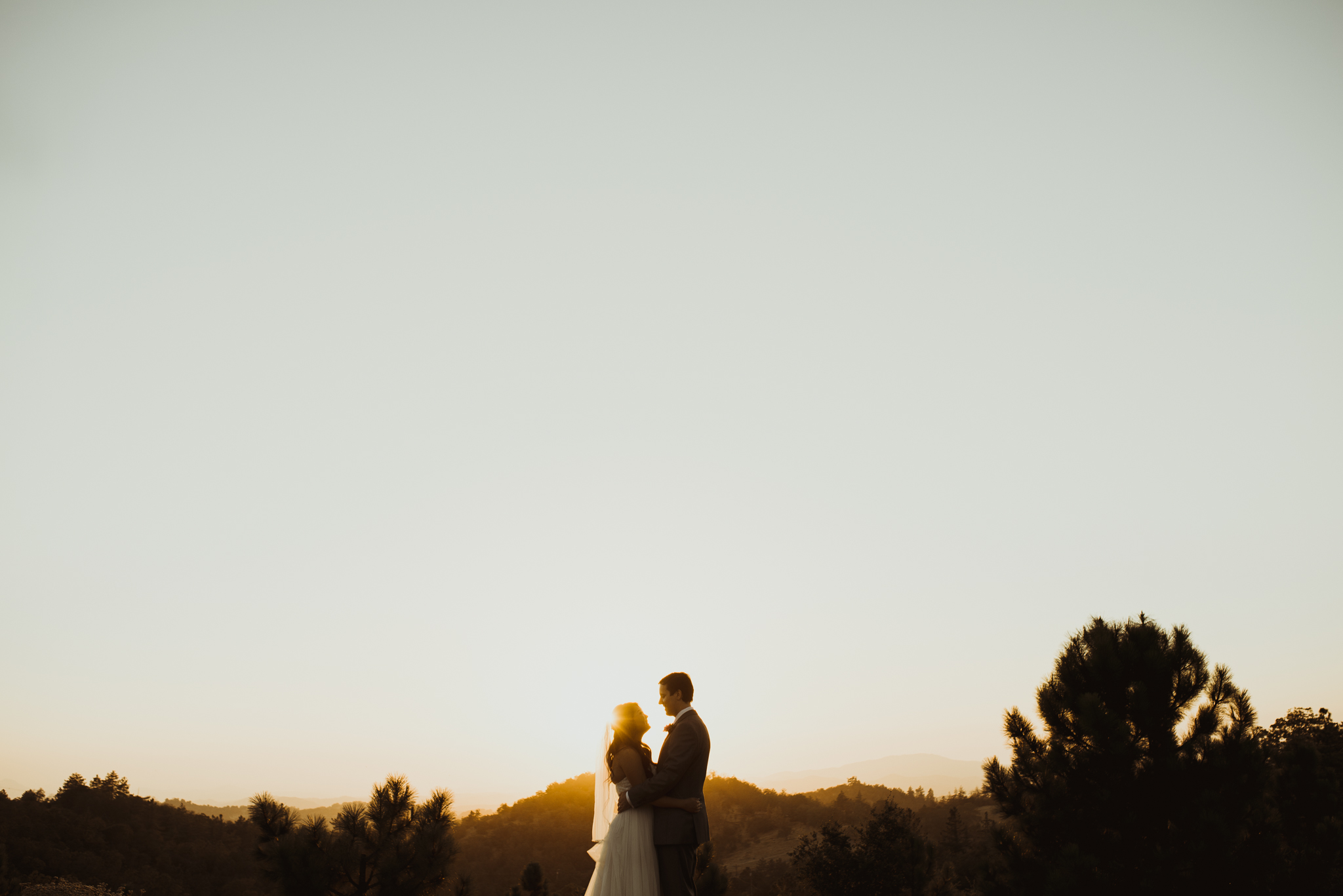 ©Isaiah + Taylor Photography - Sacred Mountain Ranch Wedding, Julian CA-163.jpg
