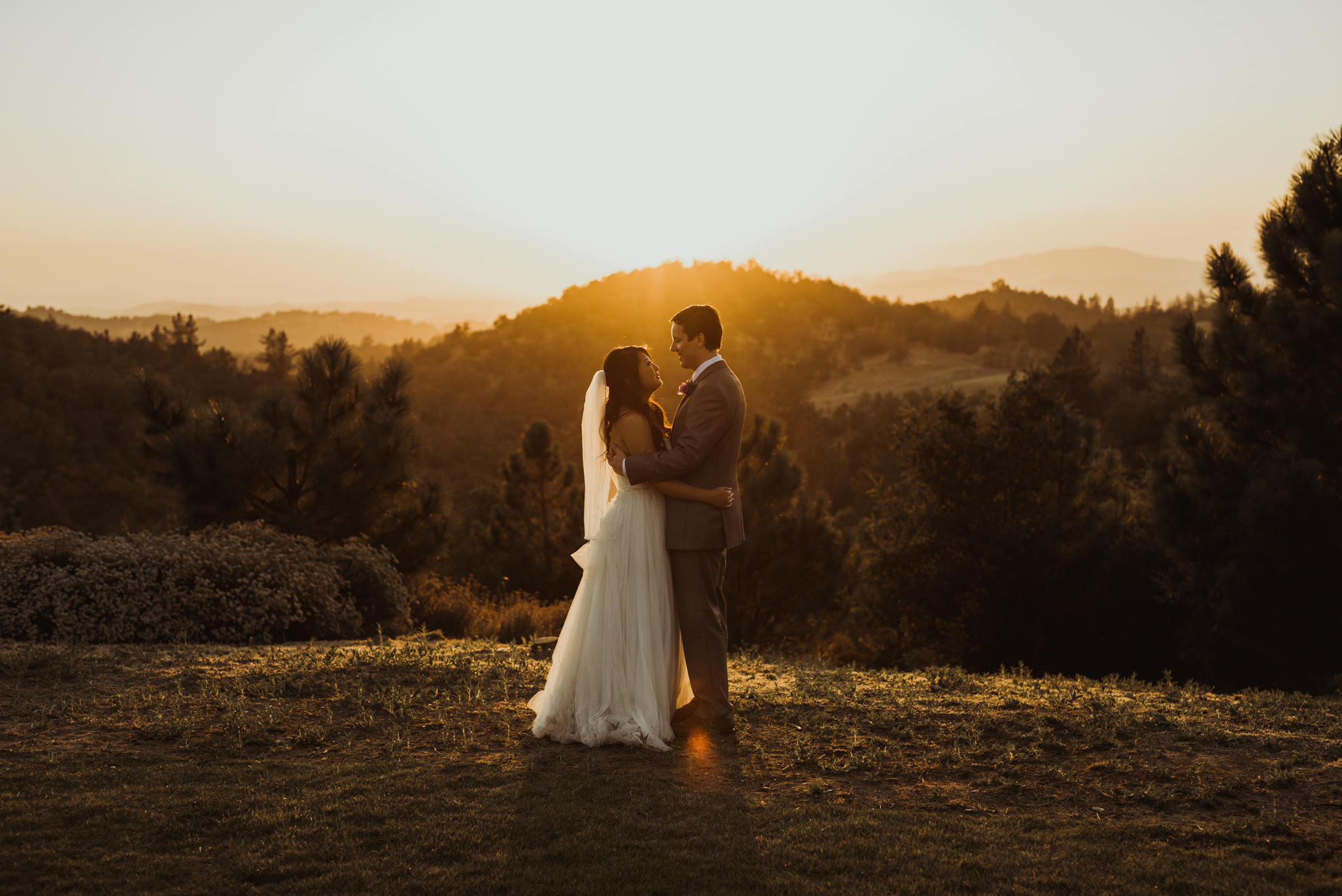 ©Isaiah + Taylor Photography - Sacred Mountain Ranch Wedding, Julian CA-164.jpg