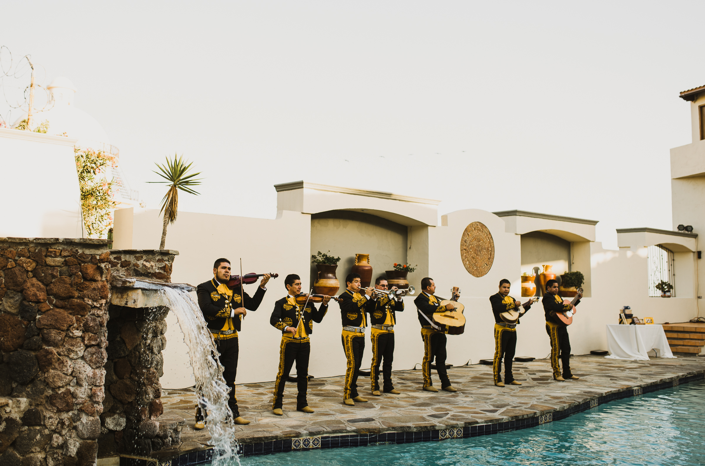 ©Isaiah + Taylor Photography - Rosarito Beach Destination Wedding, Mexico-0067.jpg