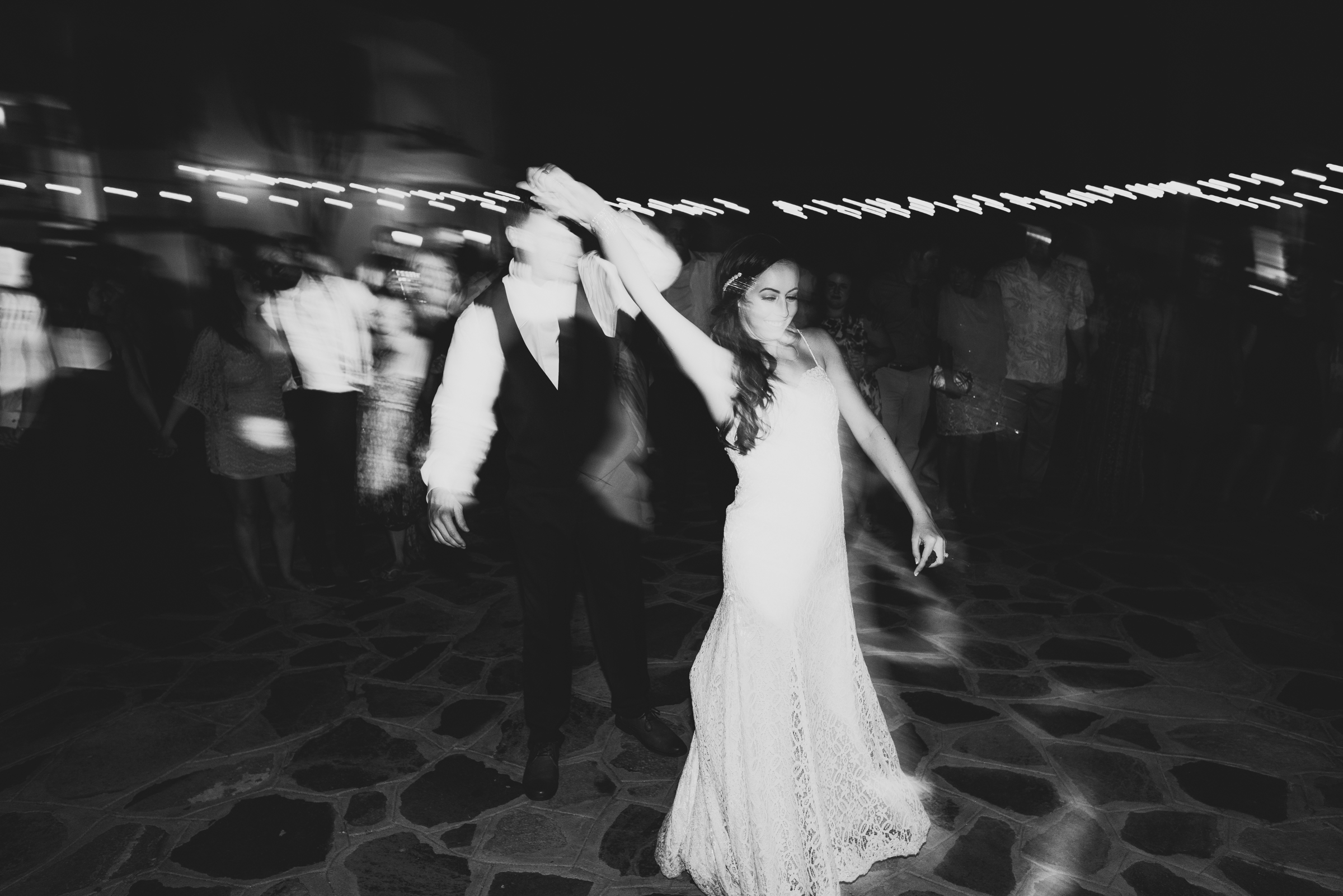 ©Isaiah + Taylor Photography - Rosarito Beach Destination Wedding, Mexico-0116.jpg