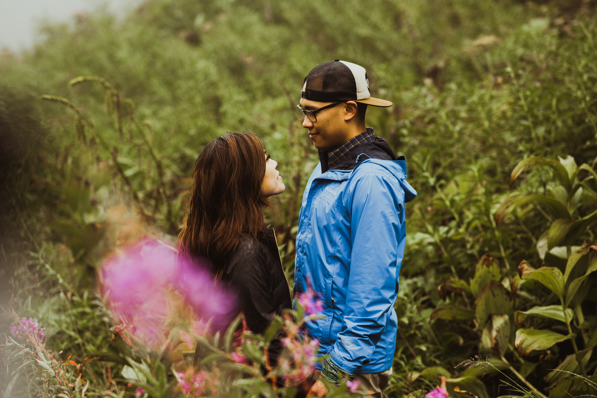 ©Isaiah-&-Taylor-Photography---Hidden-Lake-Cascade-Mountains-Engagement,-Washington-033.jpg