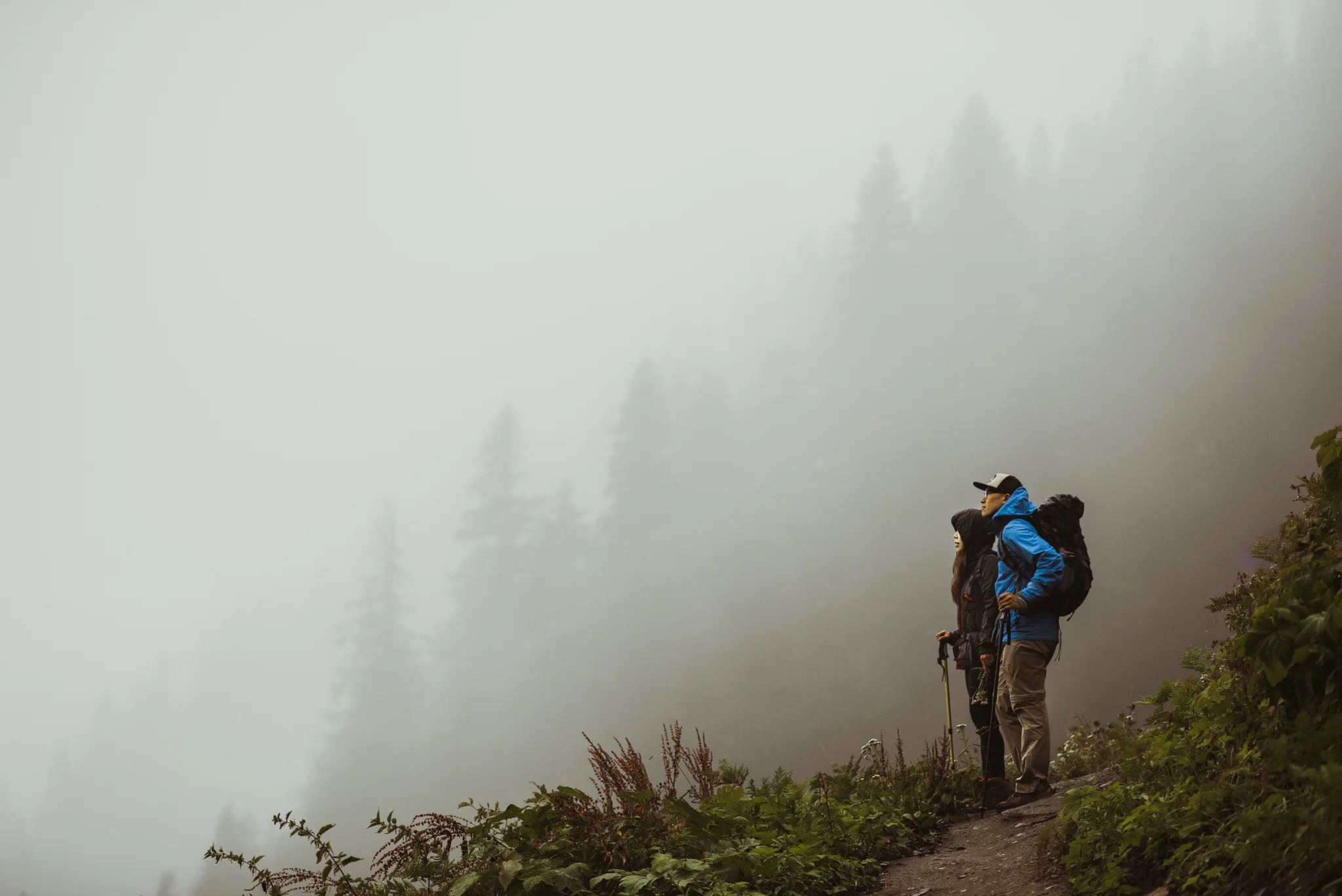 ©Isaiah-&-Taylor-Photography---Hidden-Lake-Cascade-Mountains-Engagement,-Washington-046.jpg