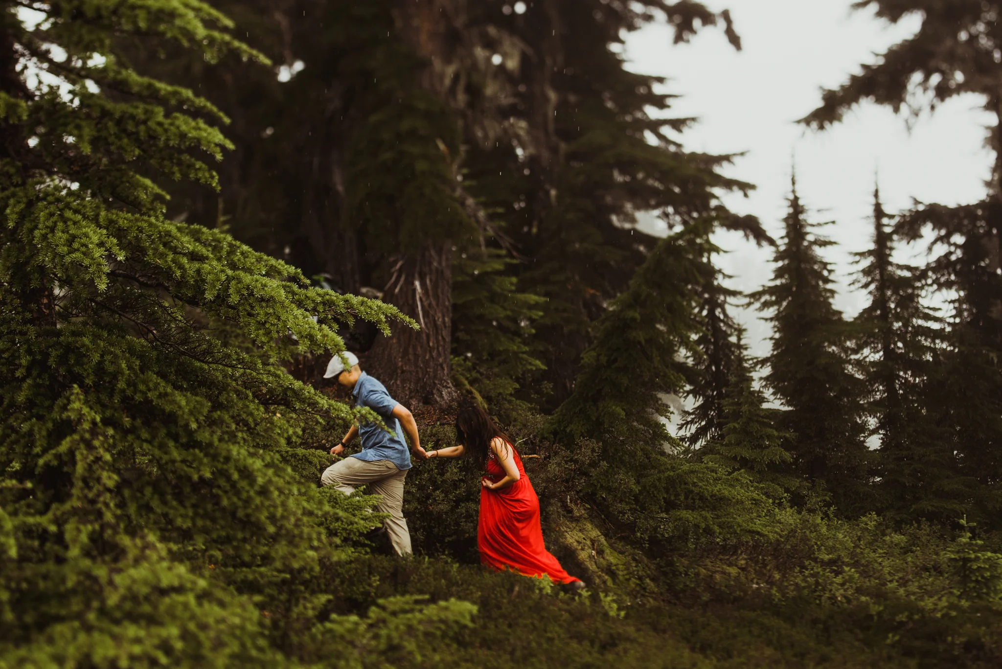 ©Isaiah-&-Taylor-Photography---Hidden-Lake-Cascade-Mountains-Engagement,-Washington-085.jpg