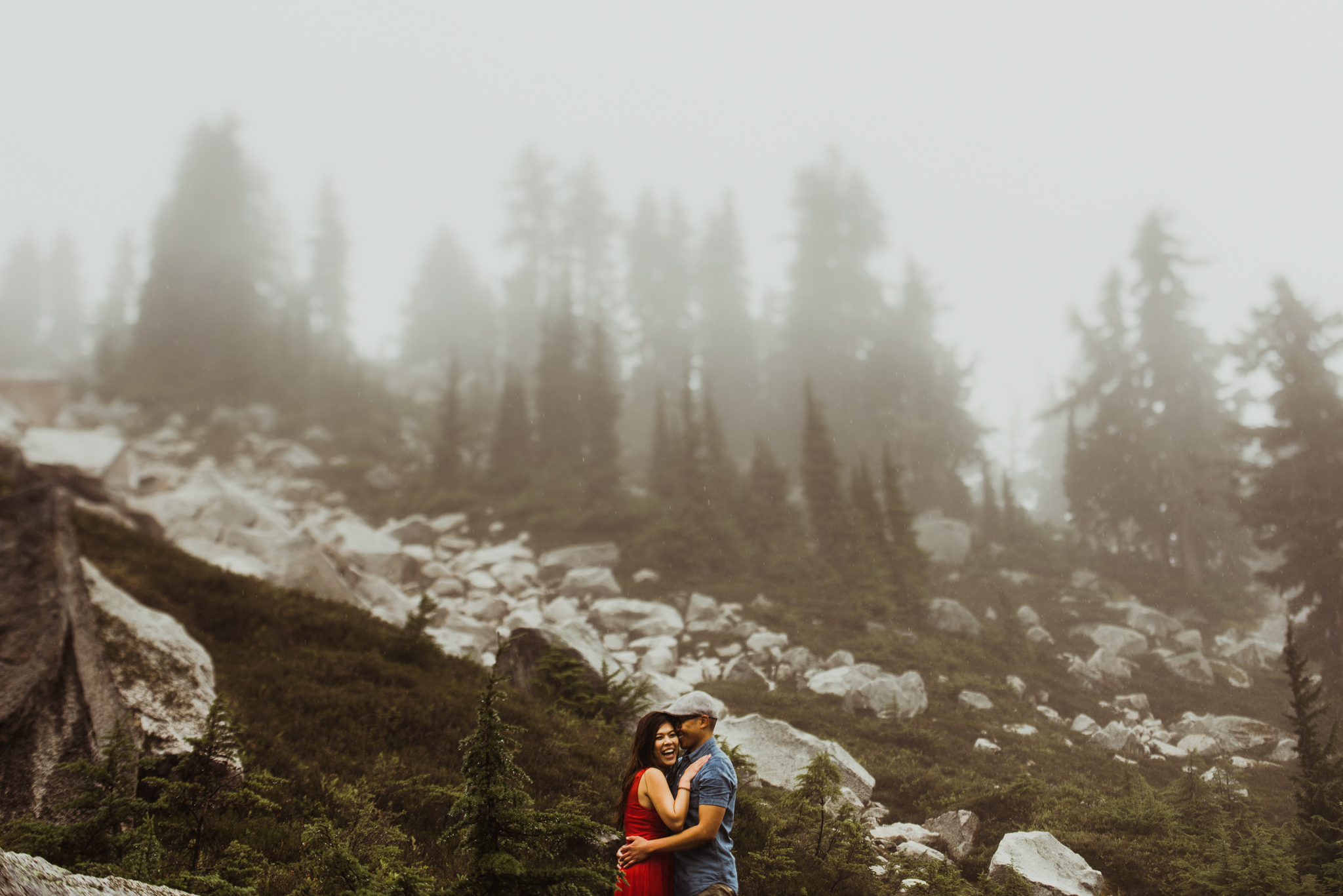 ©Isaiah-&-Taylor-Photography---Hidden-Lake-Cascade-Mountains-Engagement,-Washington-089.jpg