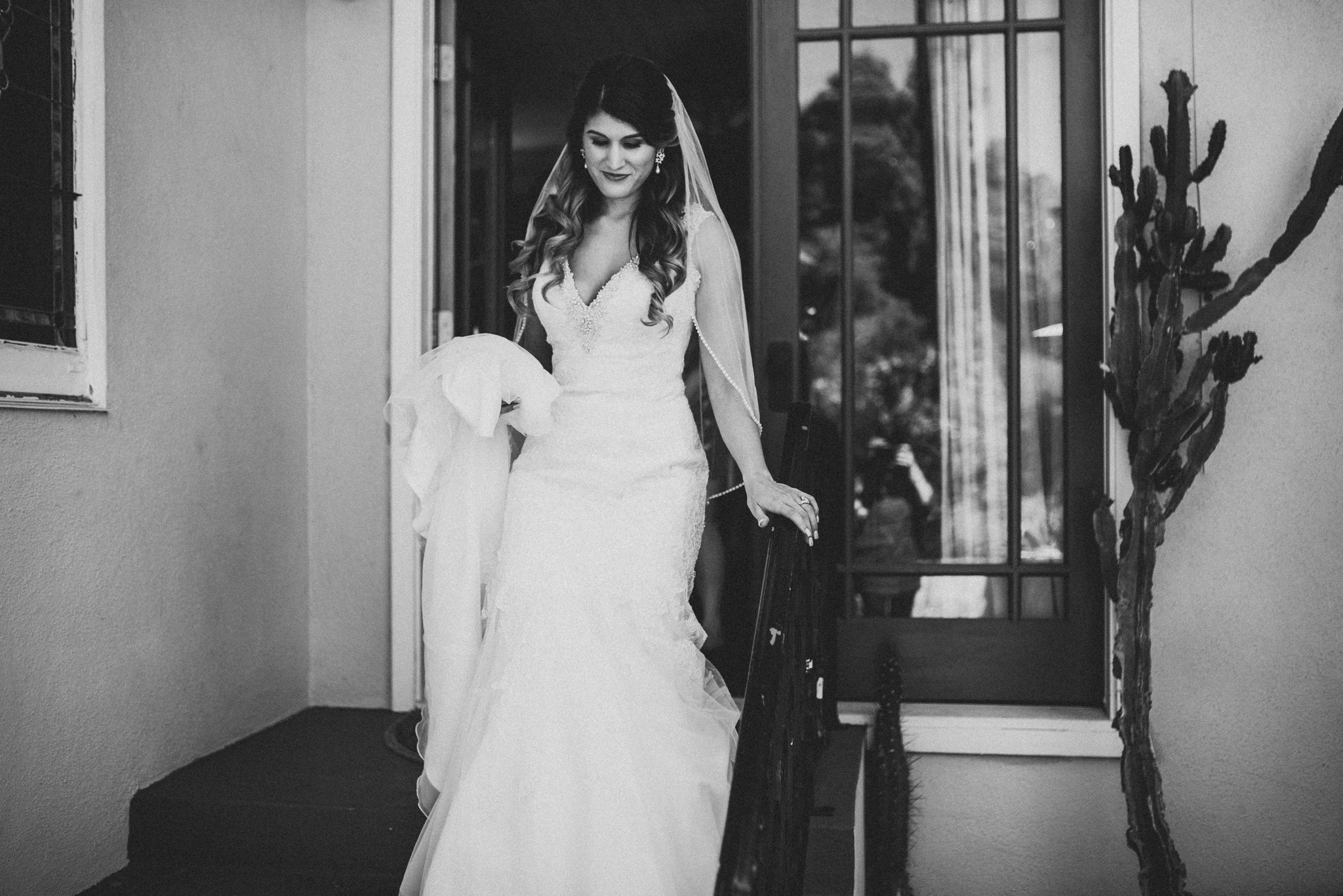 ©Isaiah + Taylor Photography - The French Esate Wedding, Orange California-0028.jpg