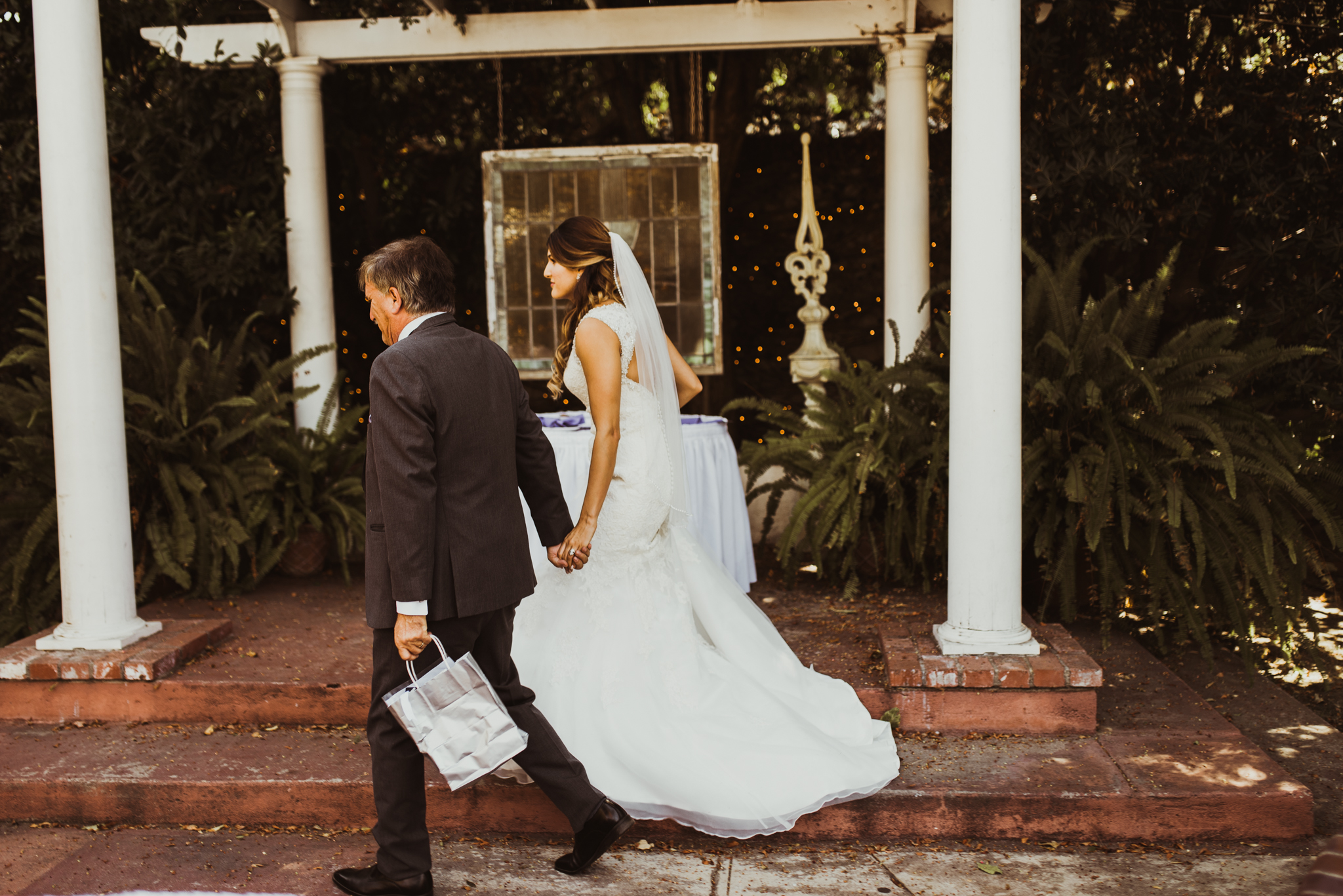 ©Isaiah + Taylor Photography - The French Esate Wedding, Orange California-0031.jpg