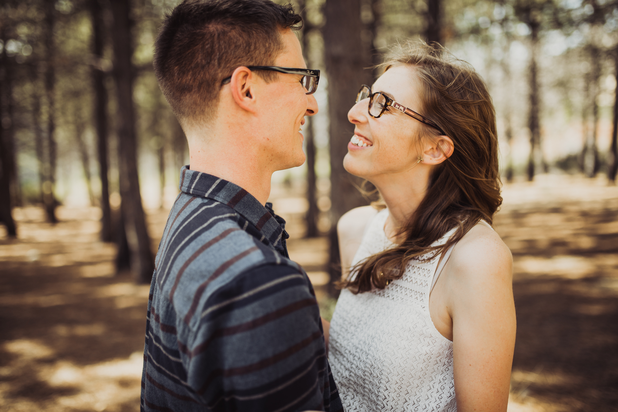 ©Isaiah + Taylor Photography - Los Angeles National Forest Engagement-0002.jpg