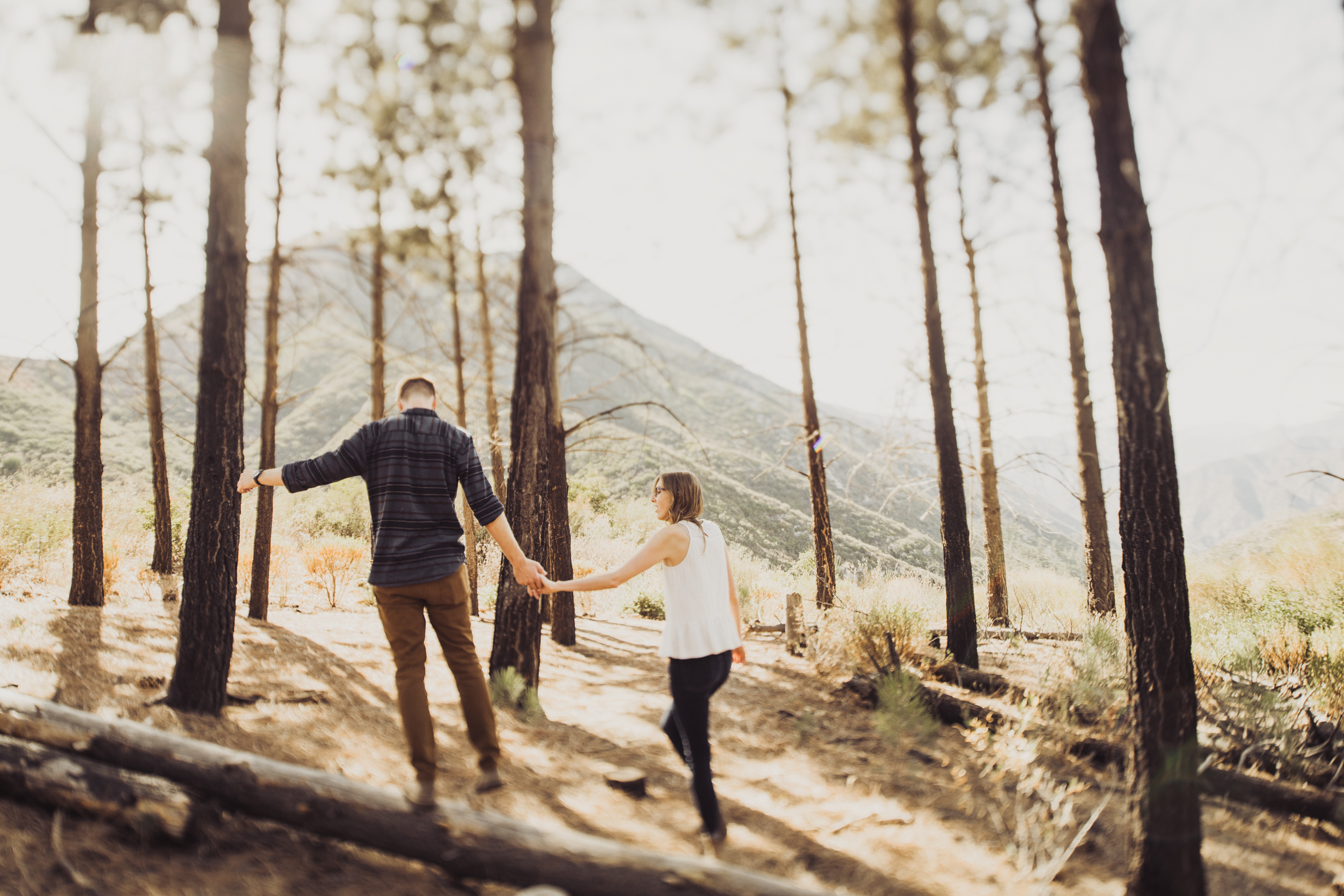 ©Isaiah + Taylor Photography - Los Angeles National Forest Engagement-0021.jpg