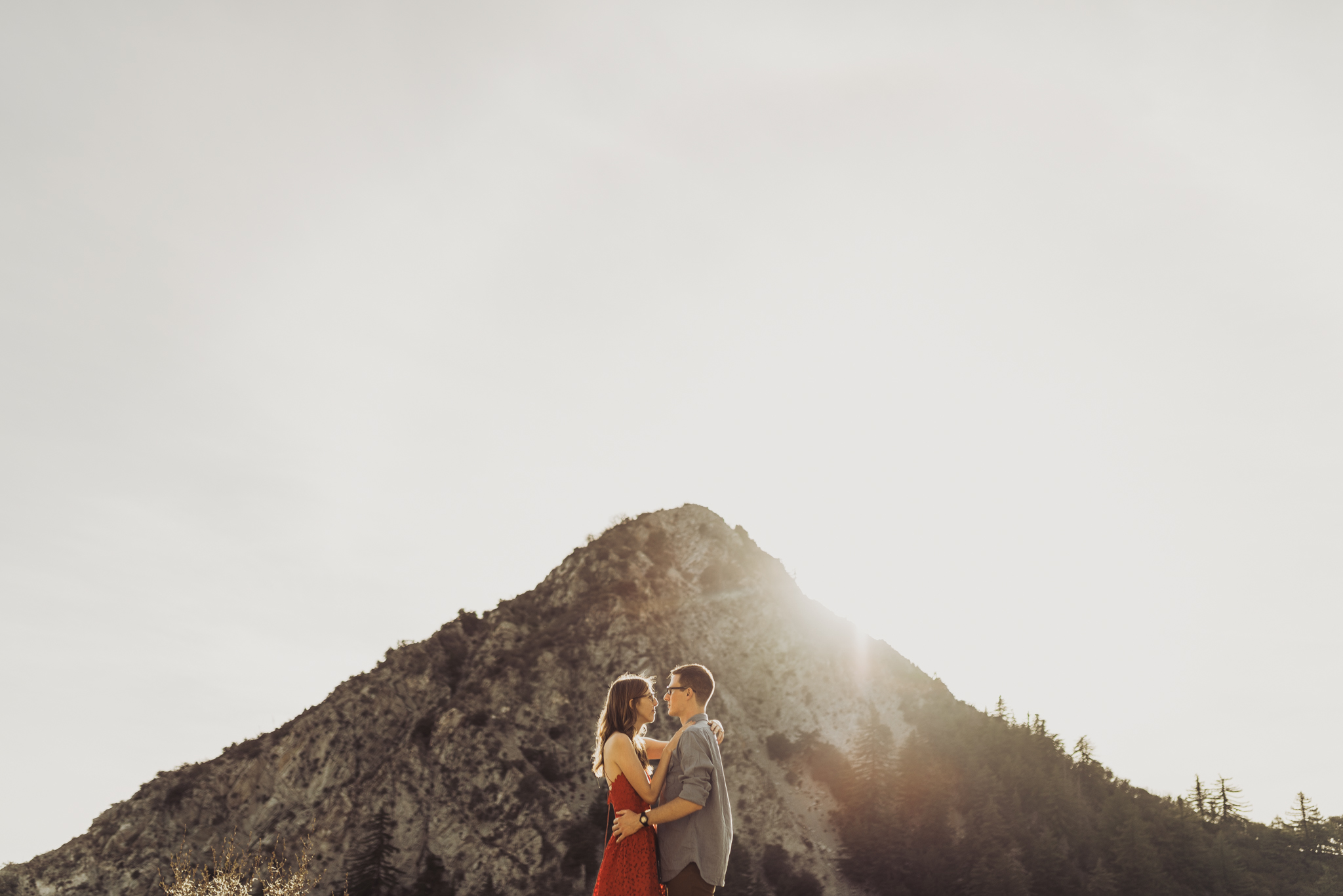 ©Isaiah + Taylor Photography - Los Angeles National Forest Engagement-0056.jpg