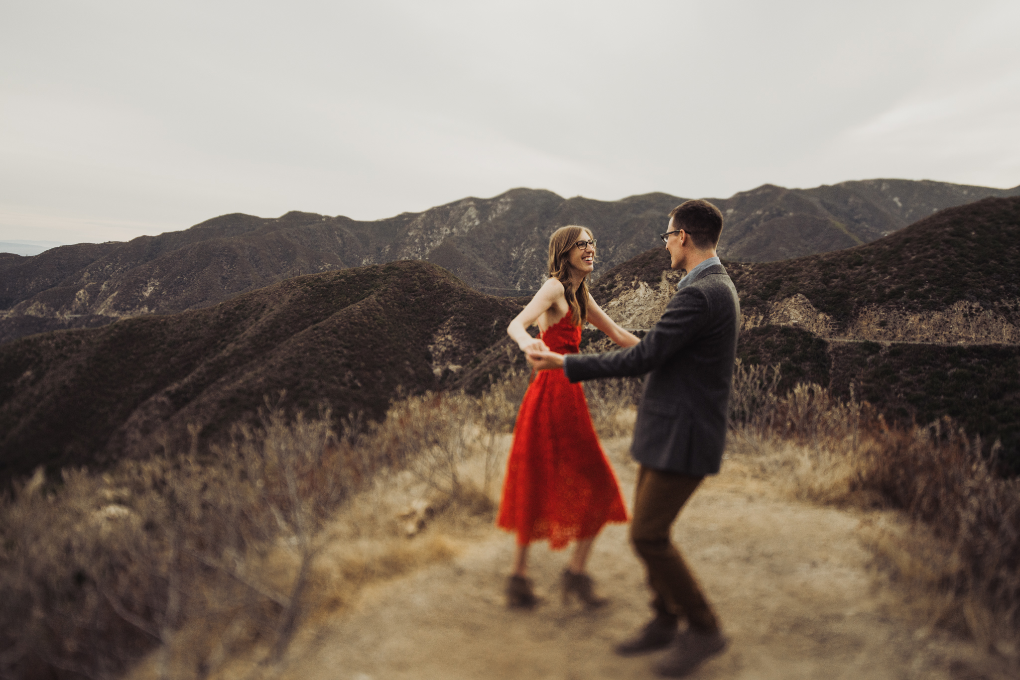 ©Isaiah + Taylor Photography - Los Angeles National Forest Engagement-0076.jpg